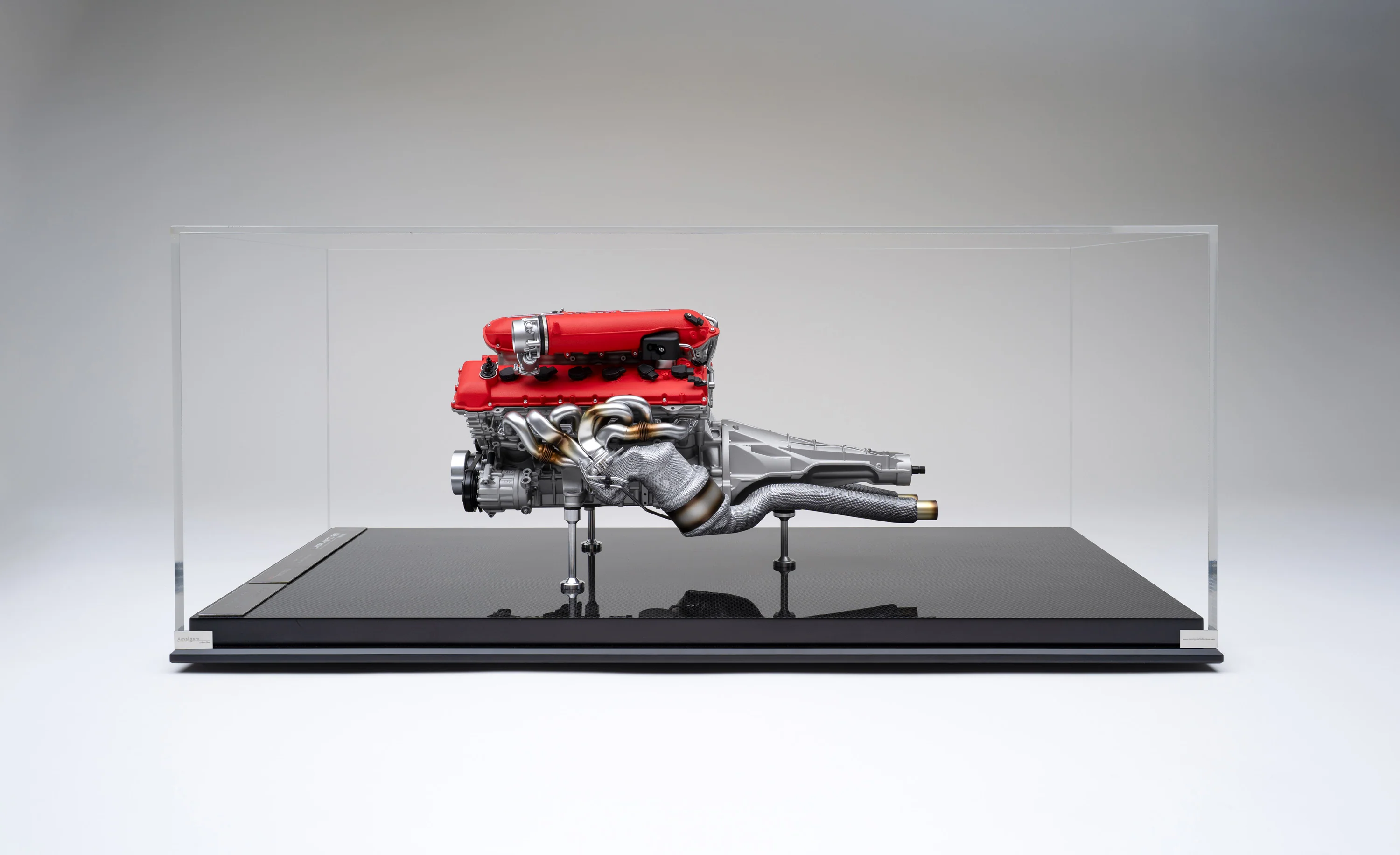 Ferrari 12Cilindri V12 F140HD Engine and Gearbox - Image 21