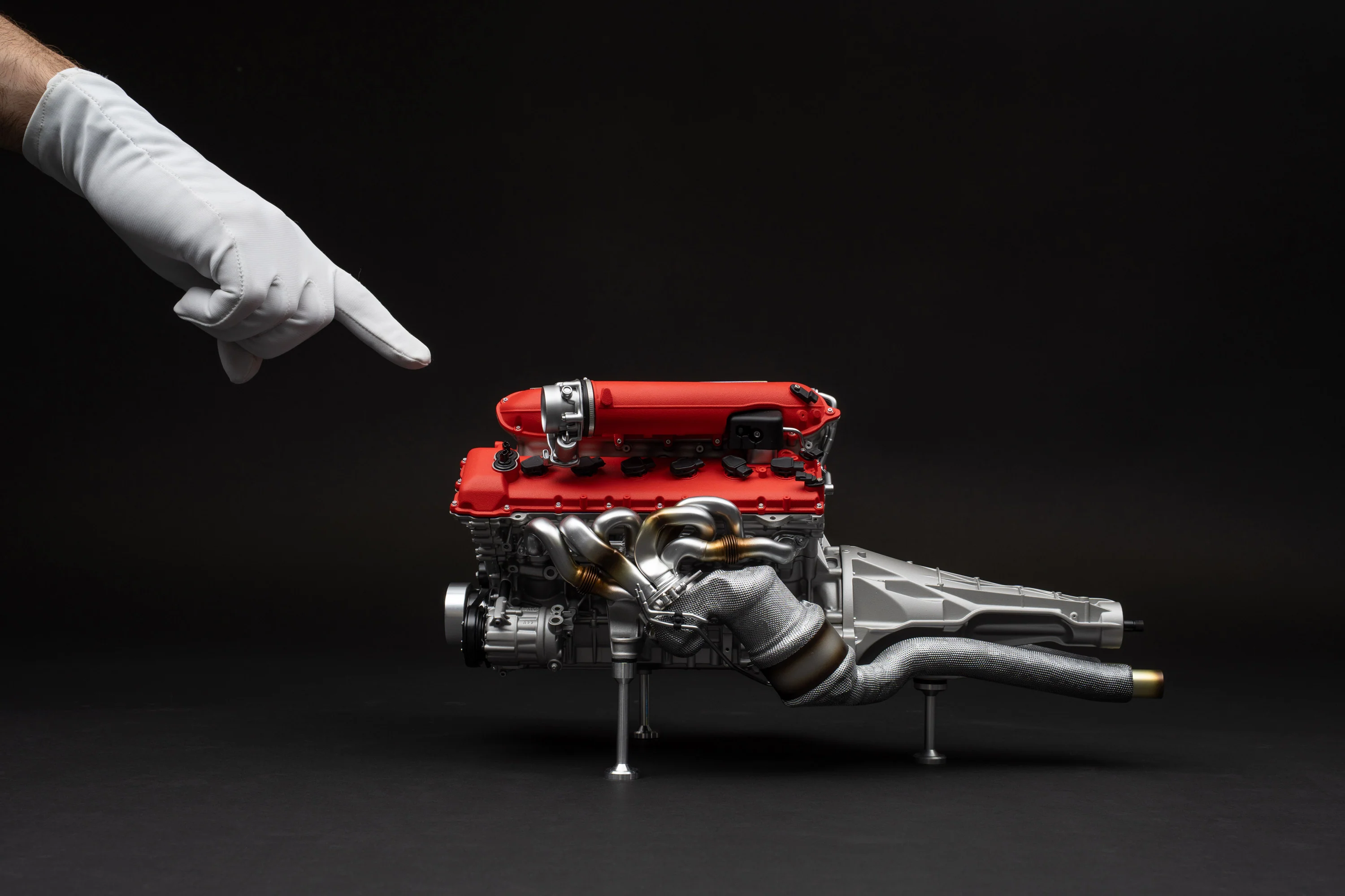 Ferrari 12Cilindri V12 F140HD Engine and Gearbox - Image 3