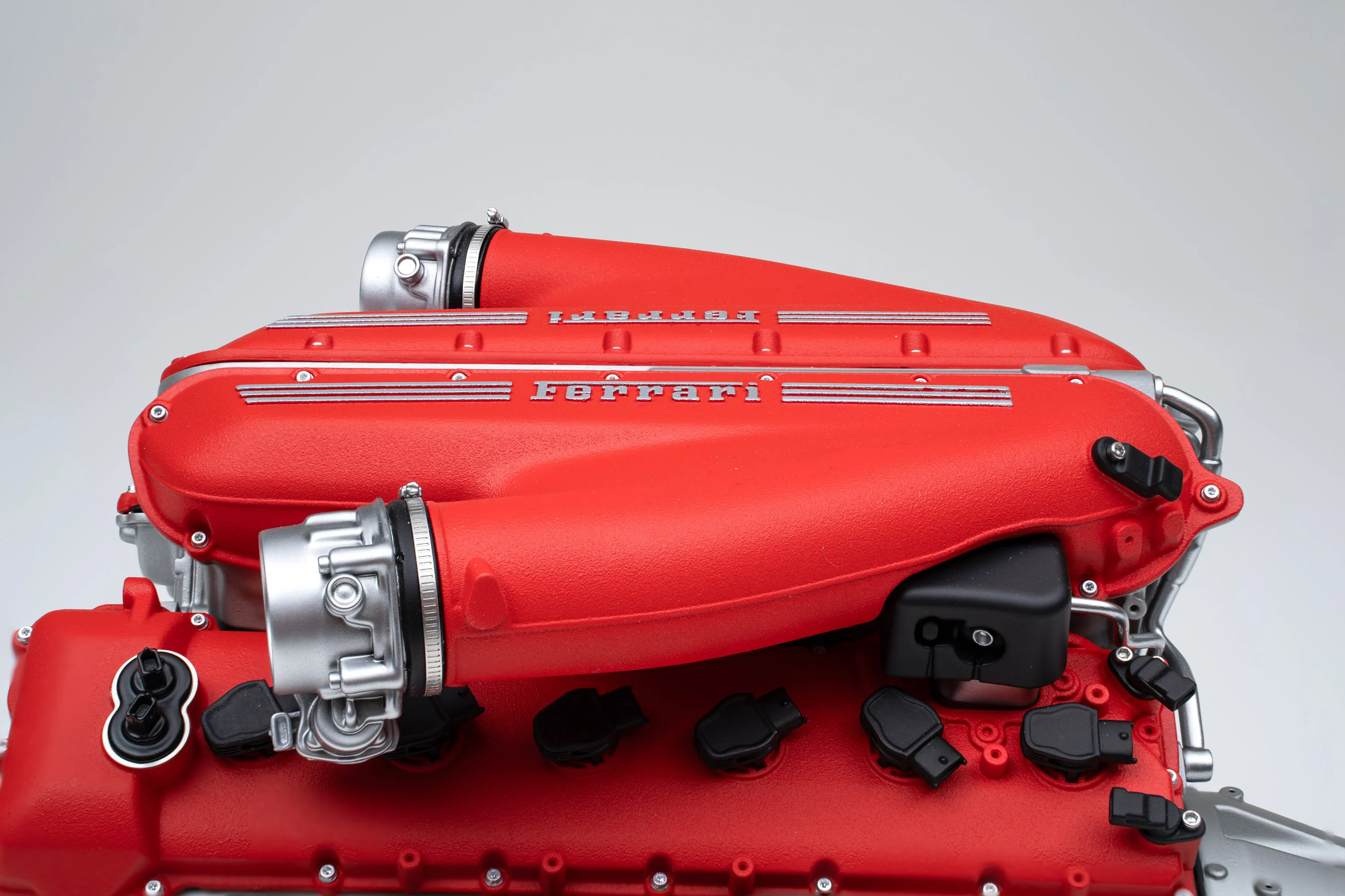 Ferrari 12Cilindri V12 F140HD Engine and Gearbox - Image 6