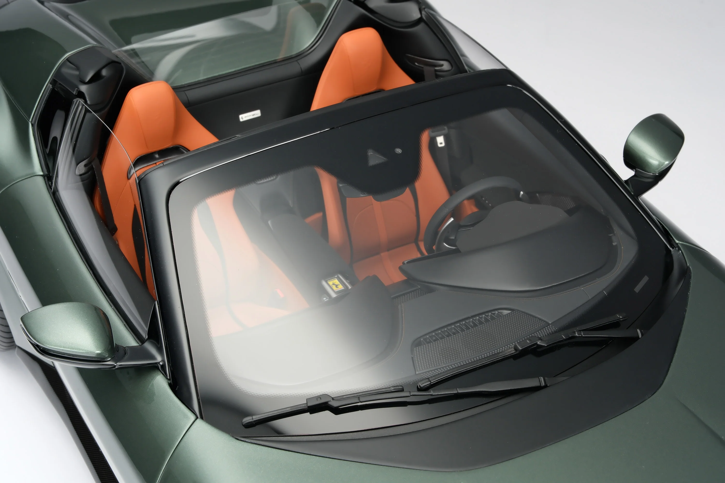 Ferrari 12Cilindri Spider (2024) - Image 12