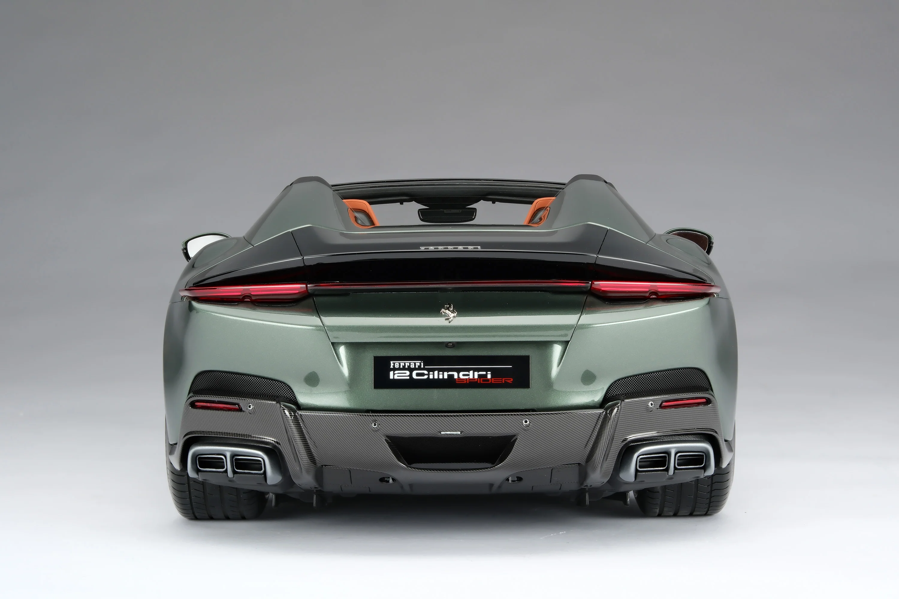 Ferrari 12Cilindri Spider (2024) - Image 14