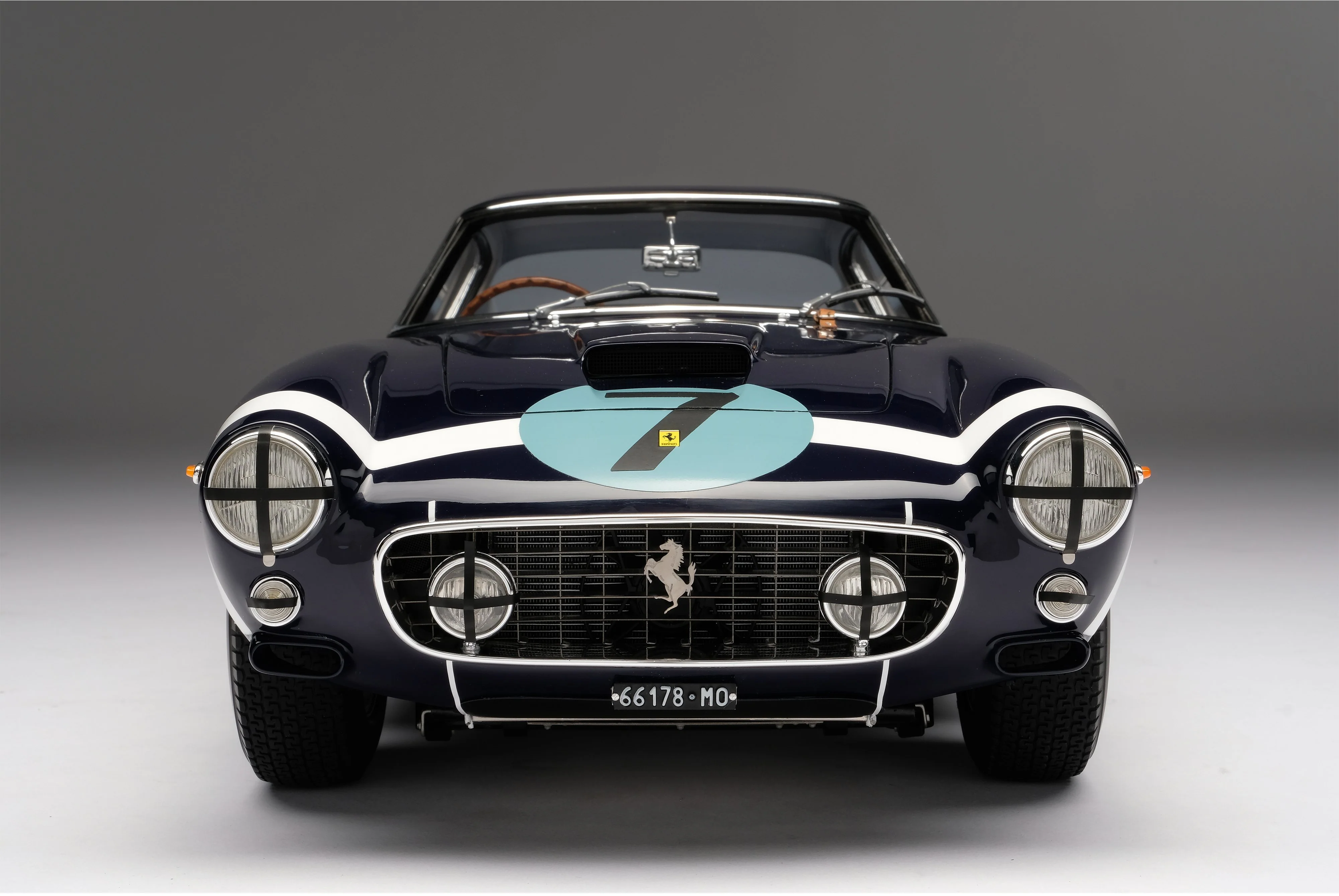 Ferrari 250 GT Berlinetta - 1961 Goodwood TT Winner - Image 7