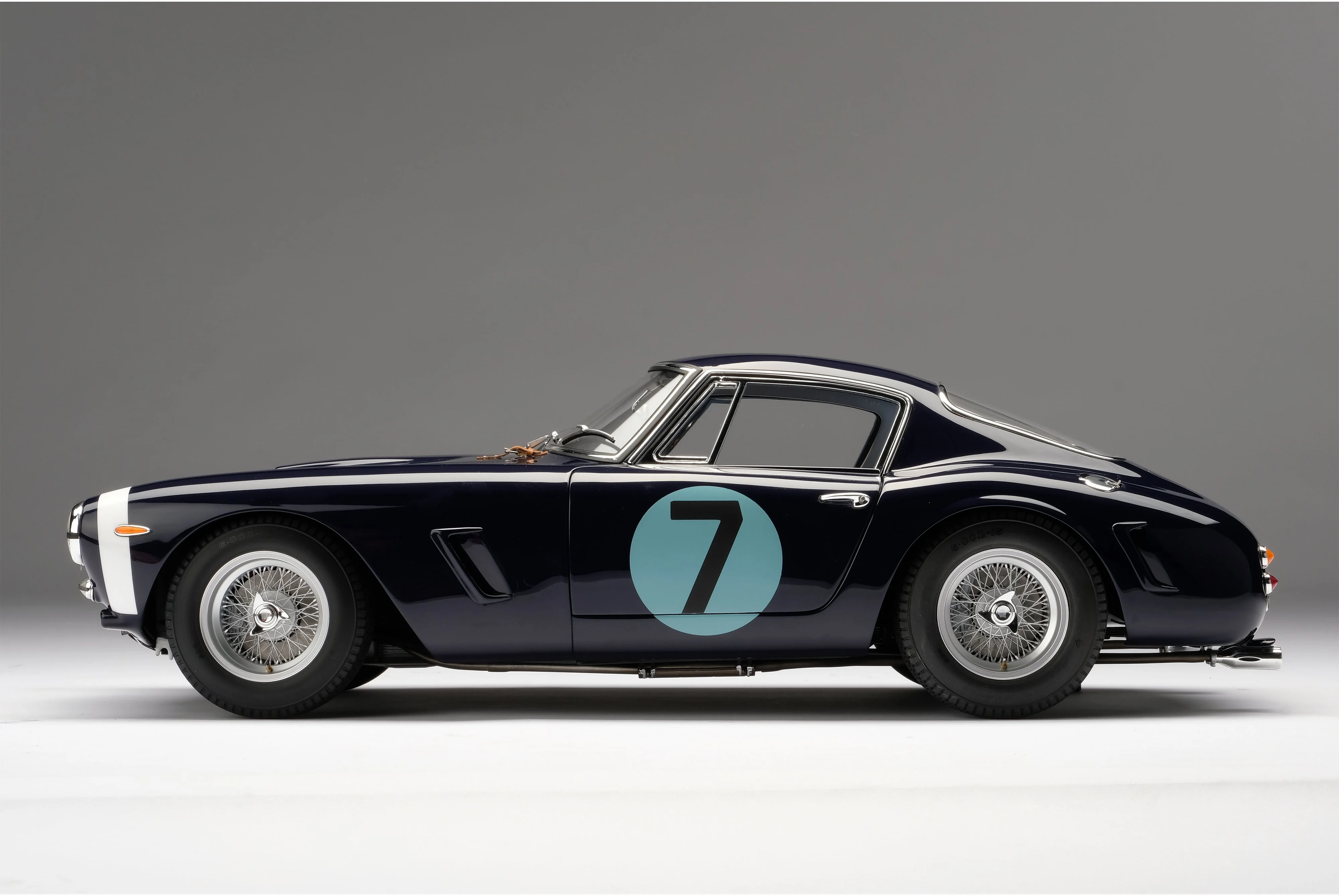 Ferrari 250 GT Berlinetta - 1961 Goodwood TT Winner - Image 9