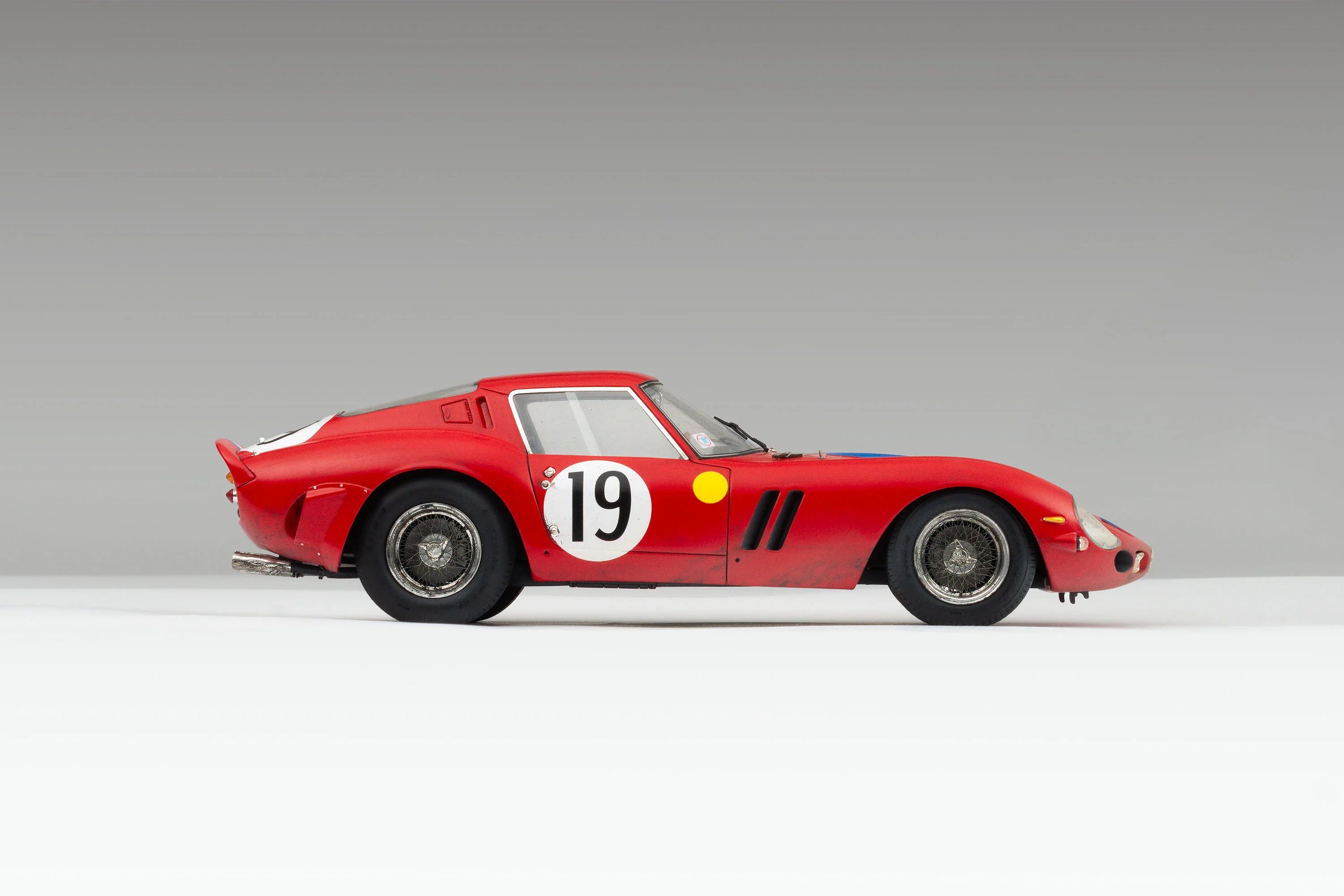 Ferrari 250 GTO - 3705GT - 1962 Le Mans Class Winner - Race Weathered - Image 7