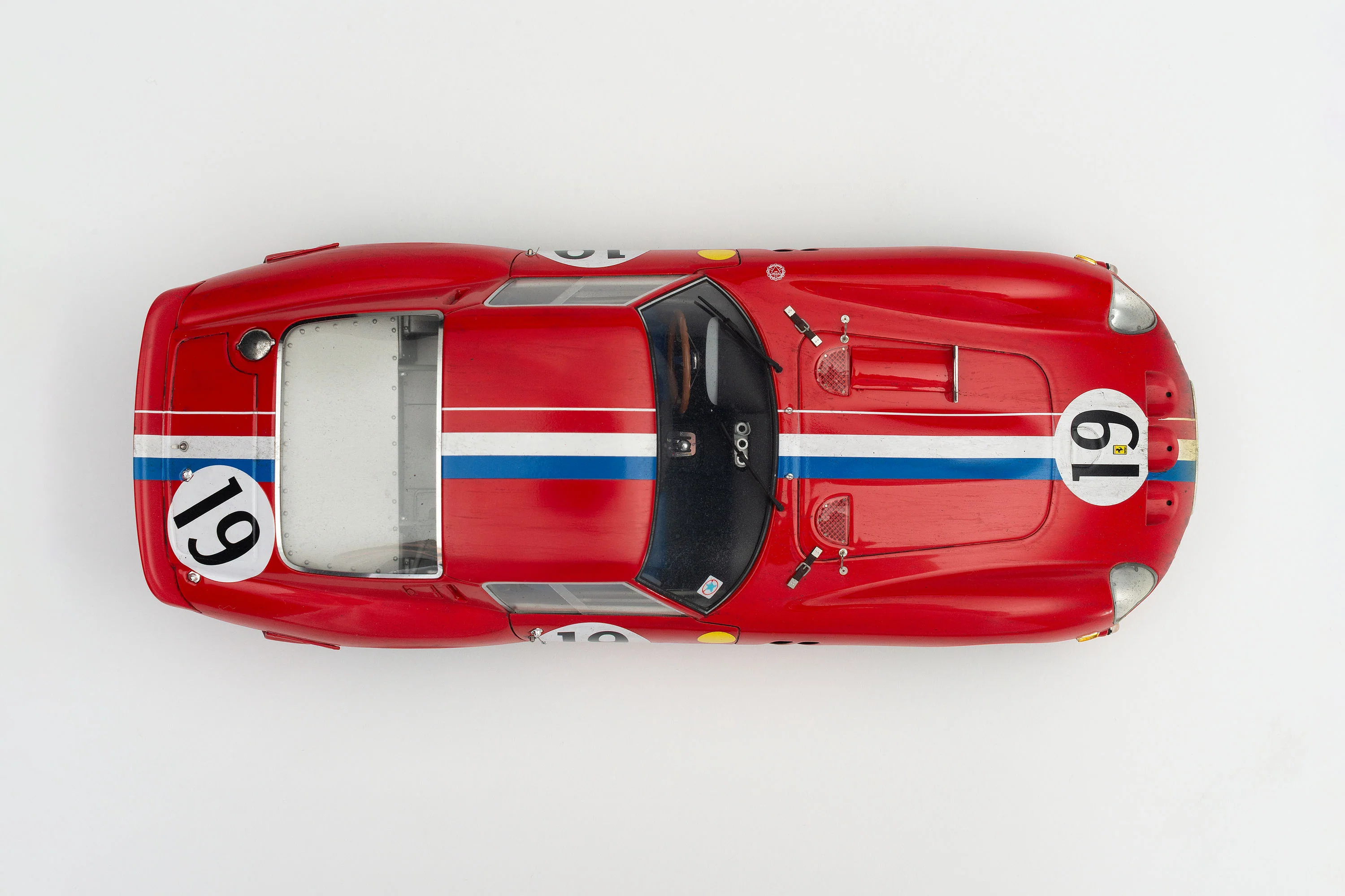 Ferrari 250 GTO - 3705GT - 1962 Le Mans Class Winner - Race Weathered - Image 9