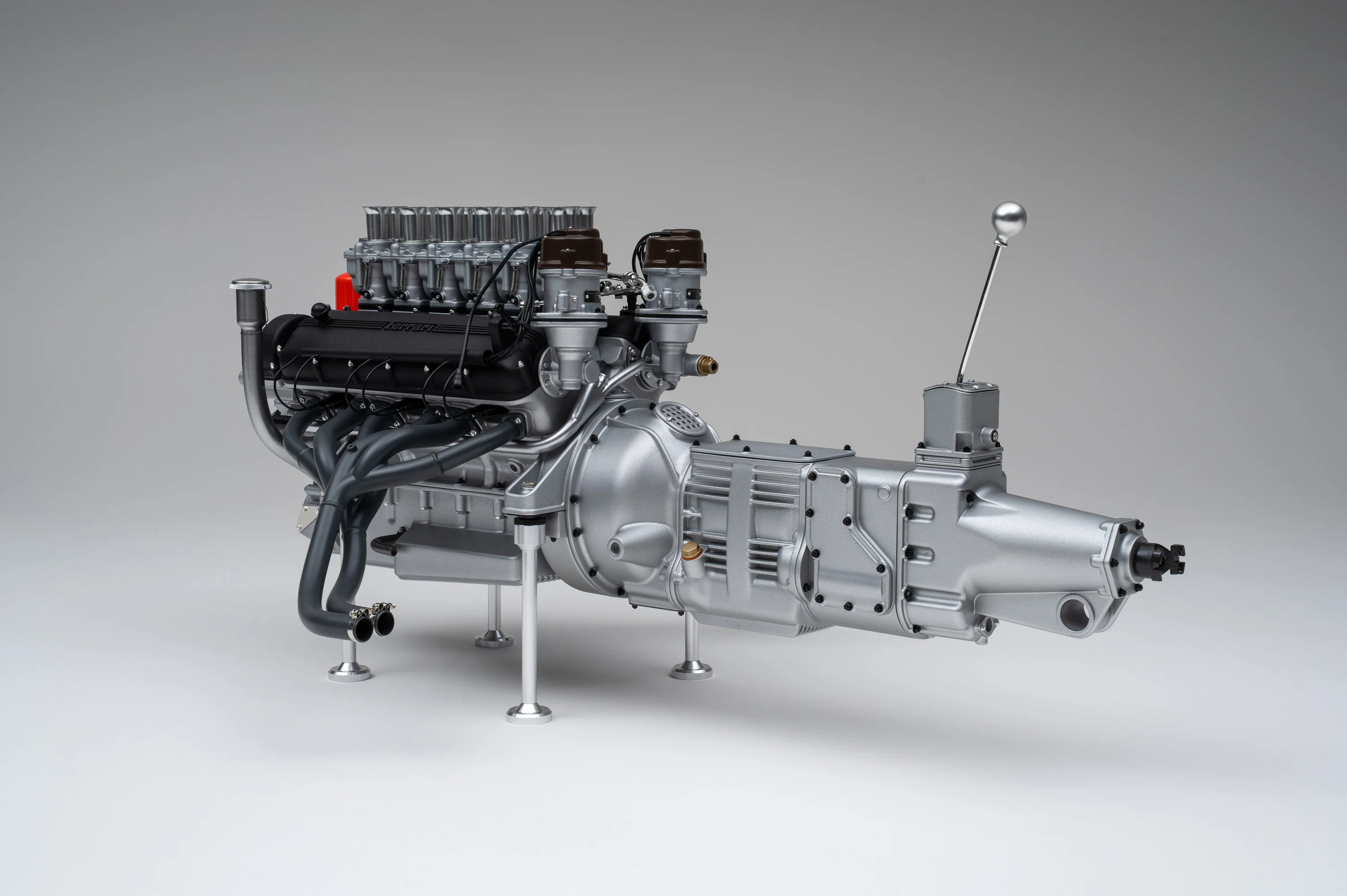 Ferrari 250 GTO V12 Engine and Gearbox - Image 16