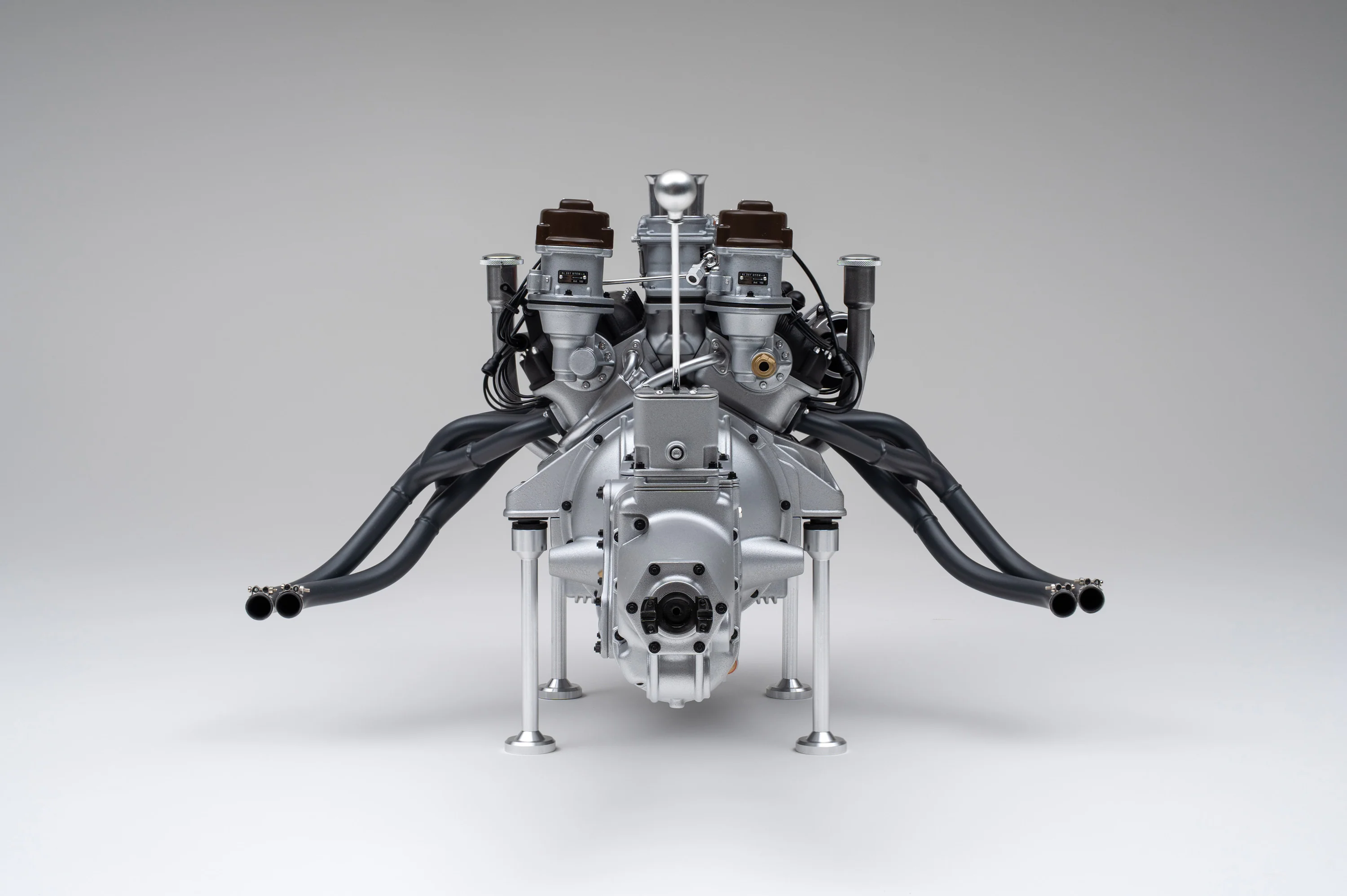 Ferrari 250 GTO V12 Engine and Gearbox - Image 18