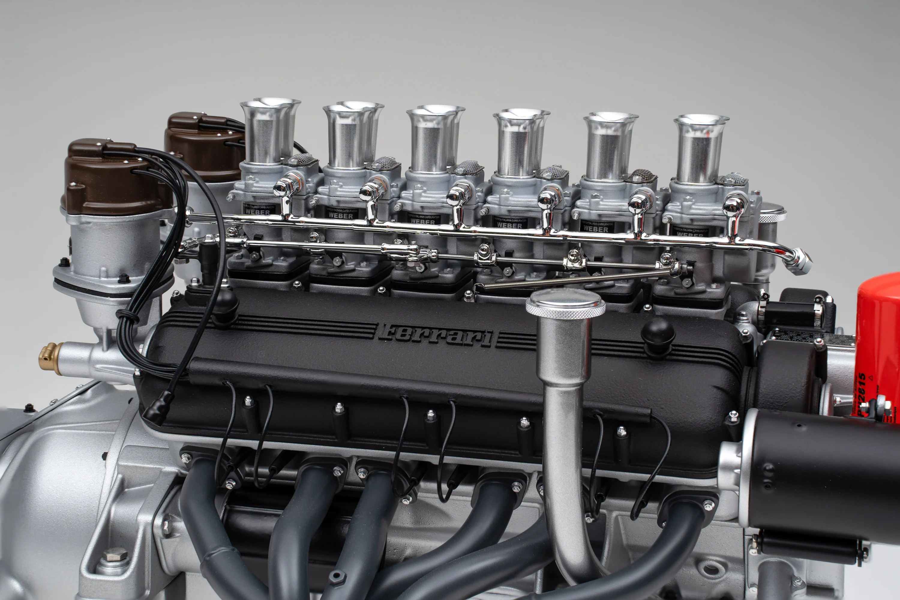 Ferrari 250 GTO V12 Engine and Gearbox - Image 8