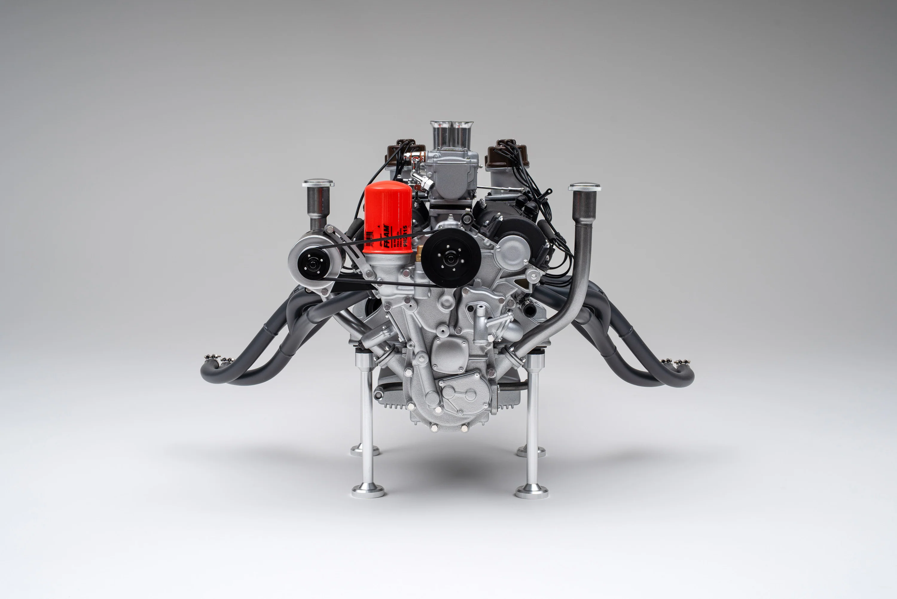 Ferrari 250 GTO V12 Engine and Gearbox - Image 9