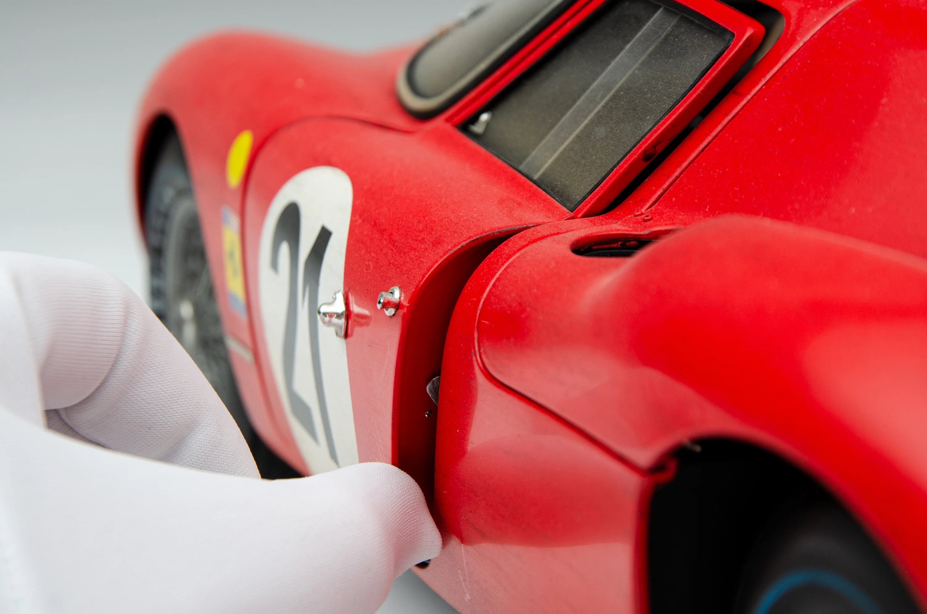 Ferrari 250 LM - 1965 Le Mans Winner - Race Weathered - Image 5