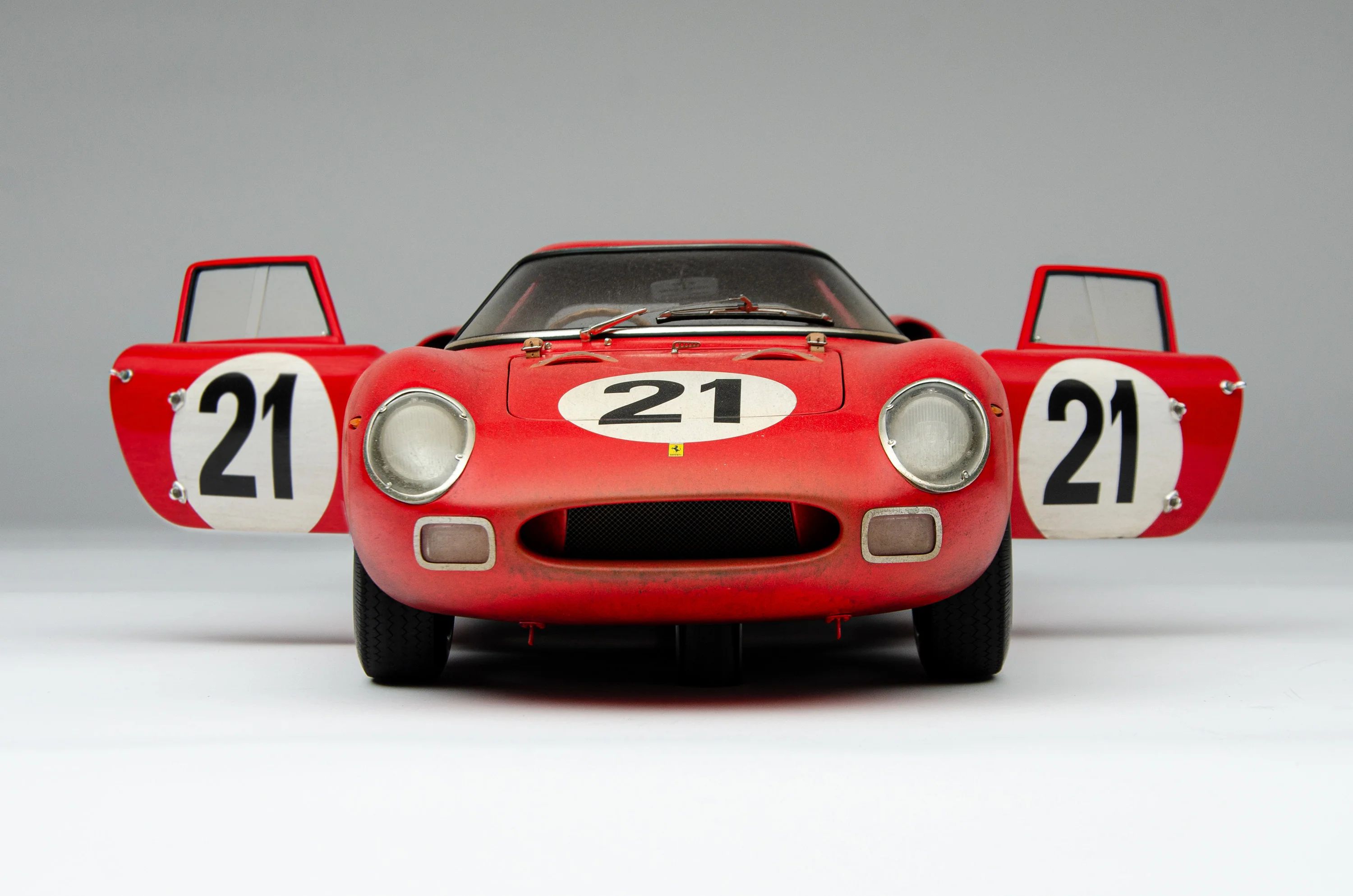 Ferrari 250 LM - 1965 Le Mans Winner - Race Weathered - Image 6
