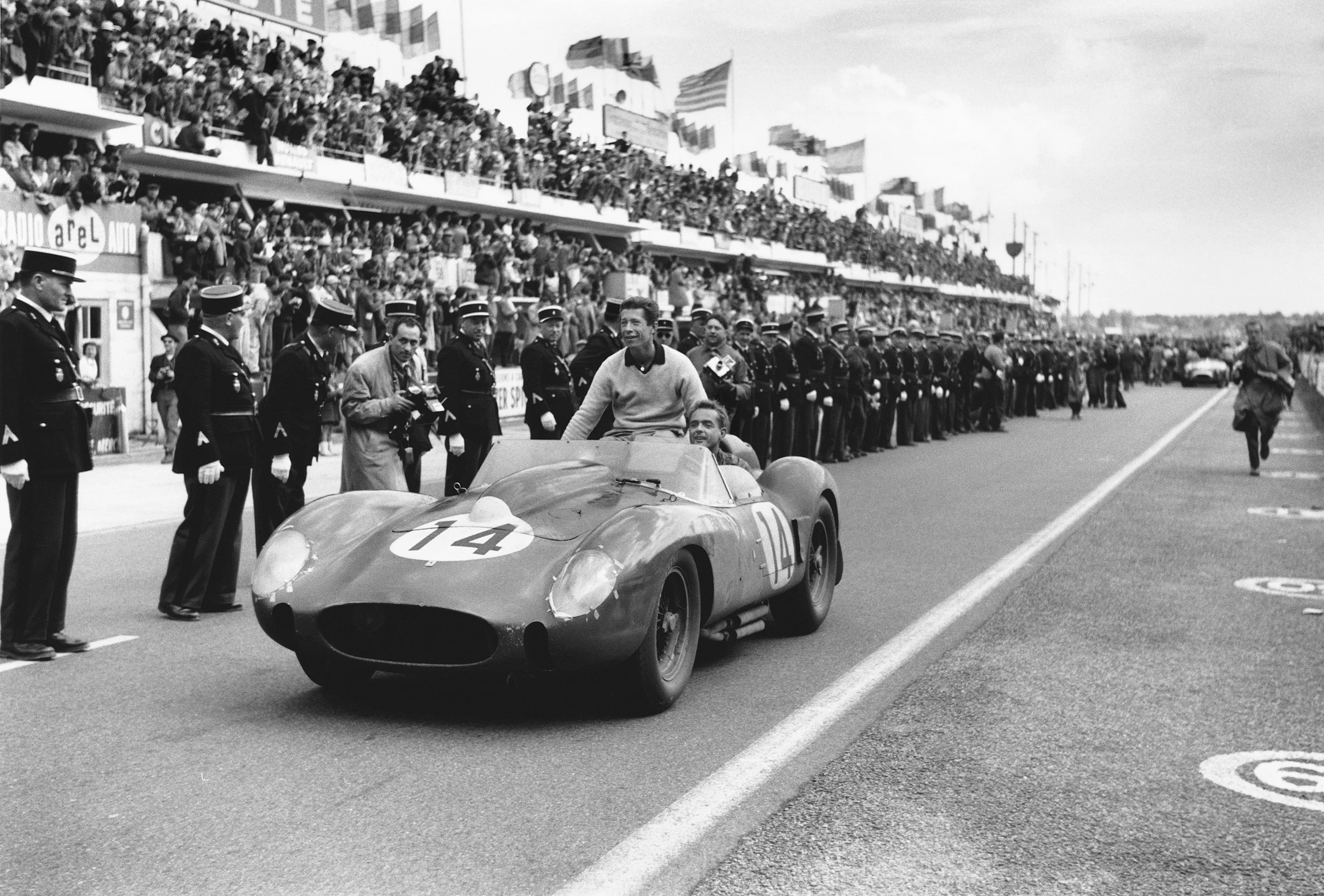Ferrari 250 TR - 1958 Le Mans Winner - Race Weathered - Image 4
