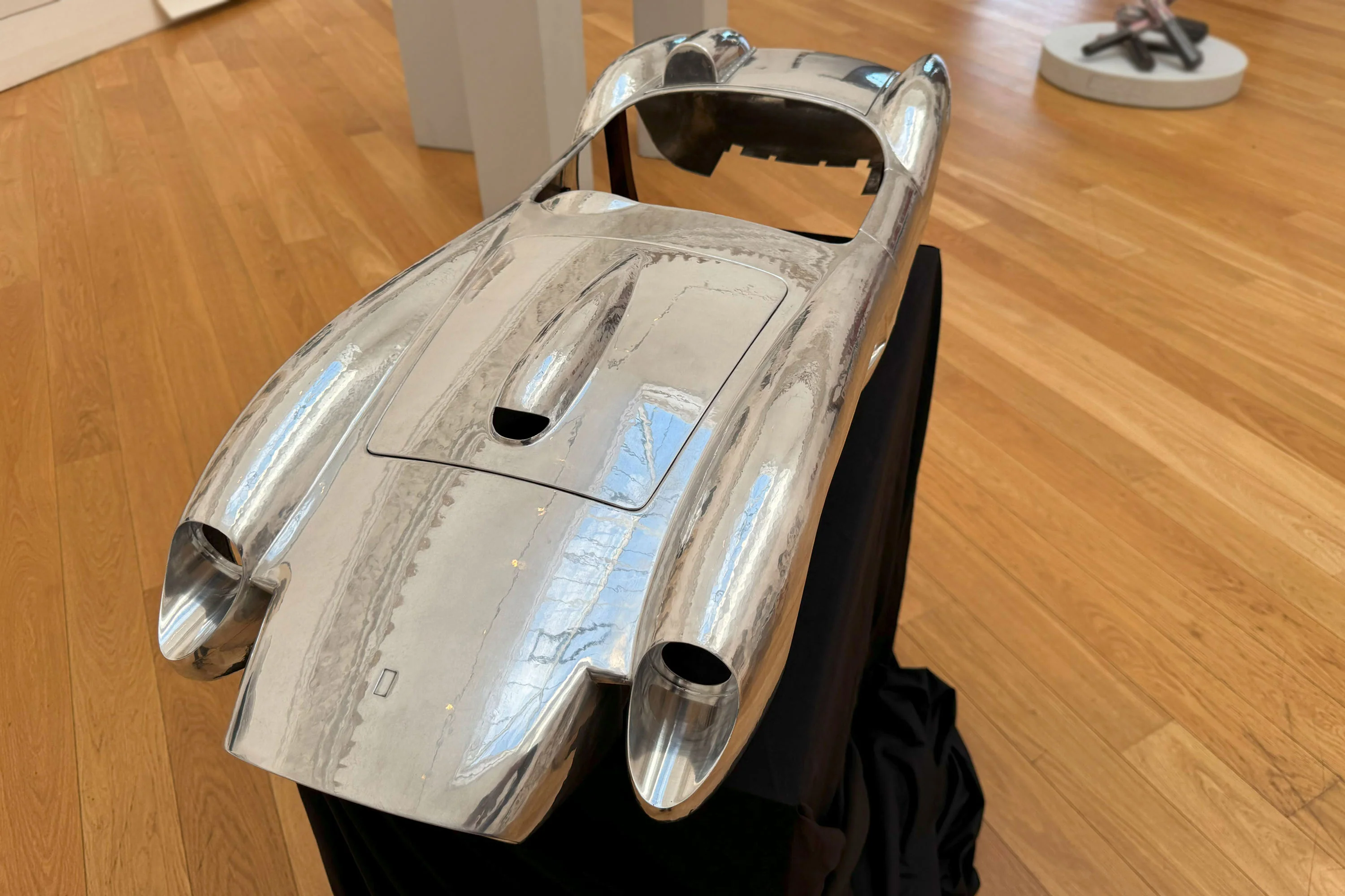 Ferrari 250 TR Aluminium Body Replica - Hammered Finish - Image 7