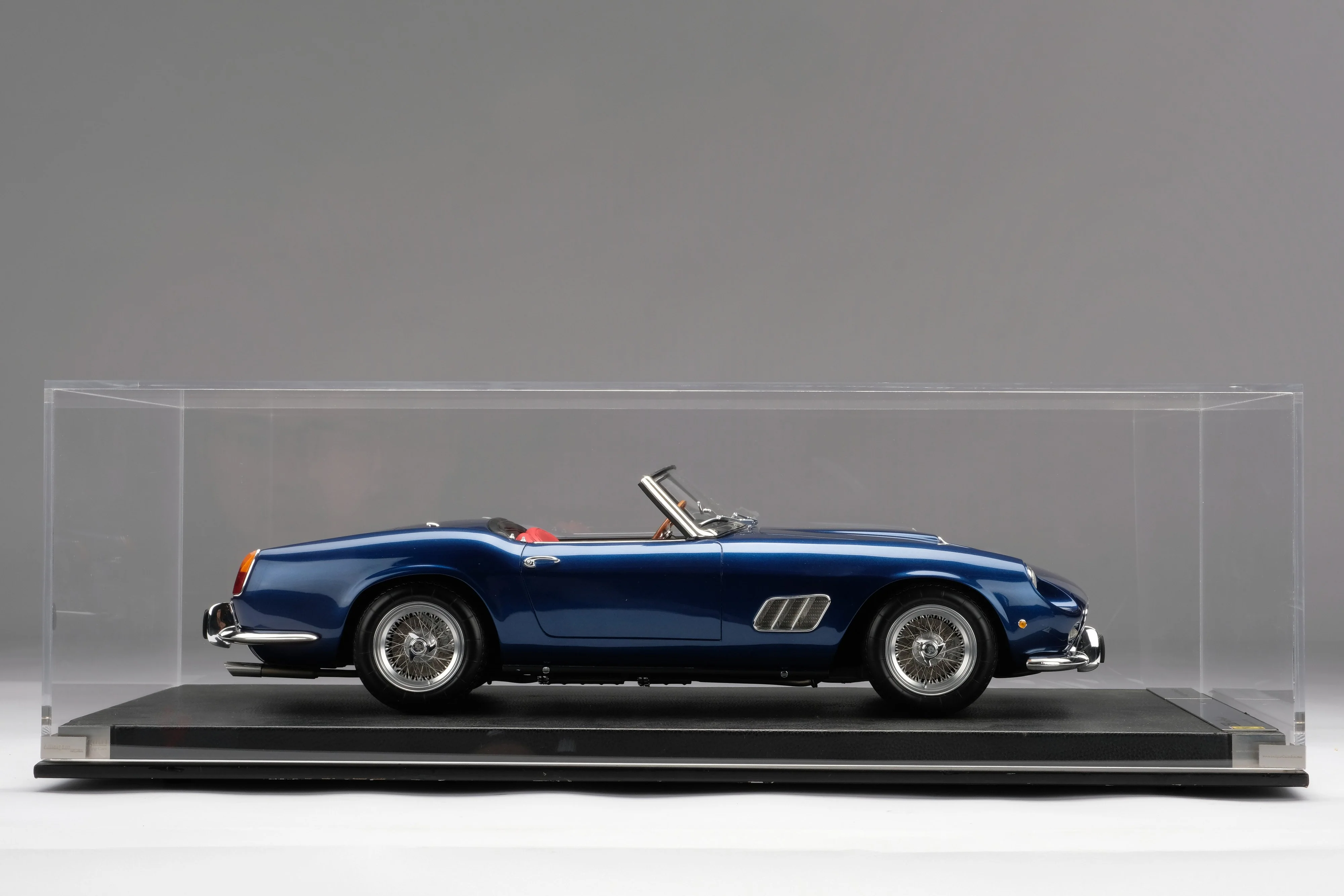 Ferrari 250 GT California Spyder SWB (1960) - Image 29