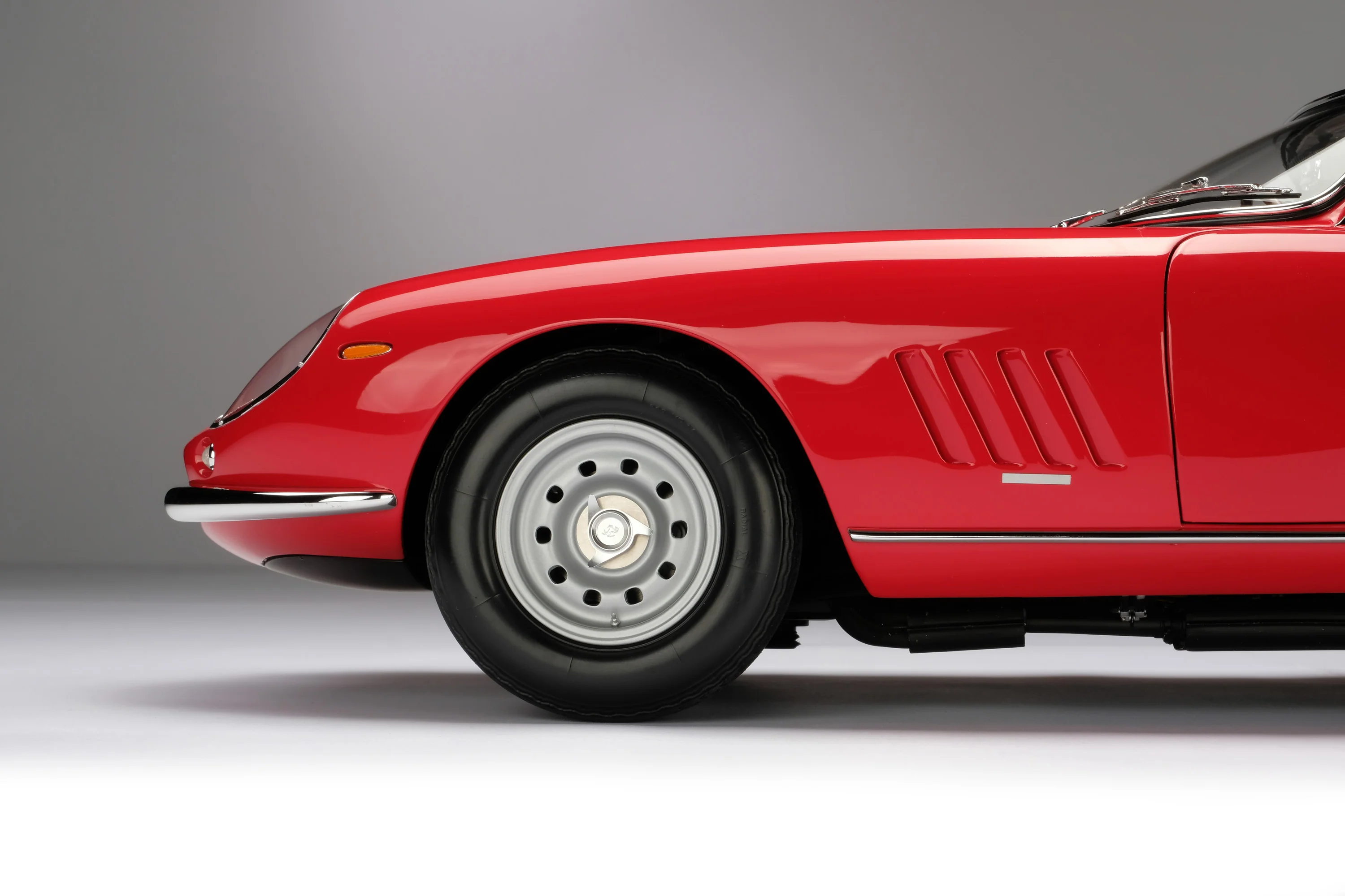 Ferrari 275 GTB/4 (1966) - Image 10