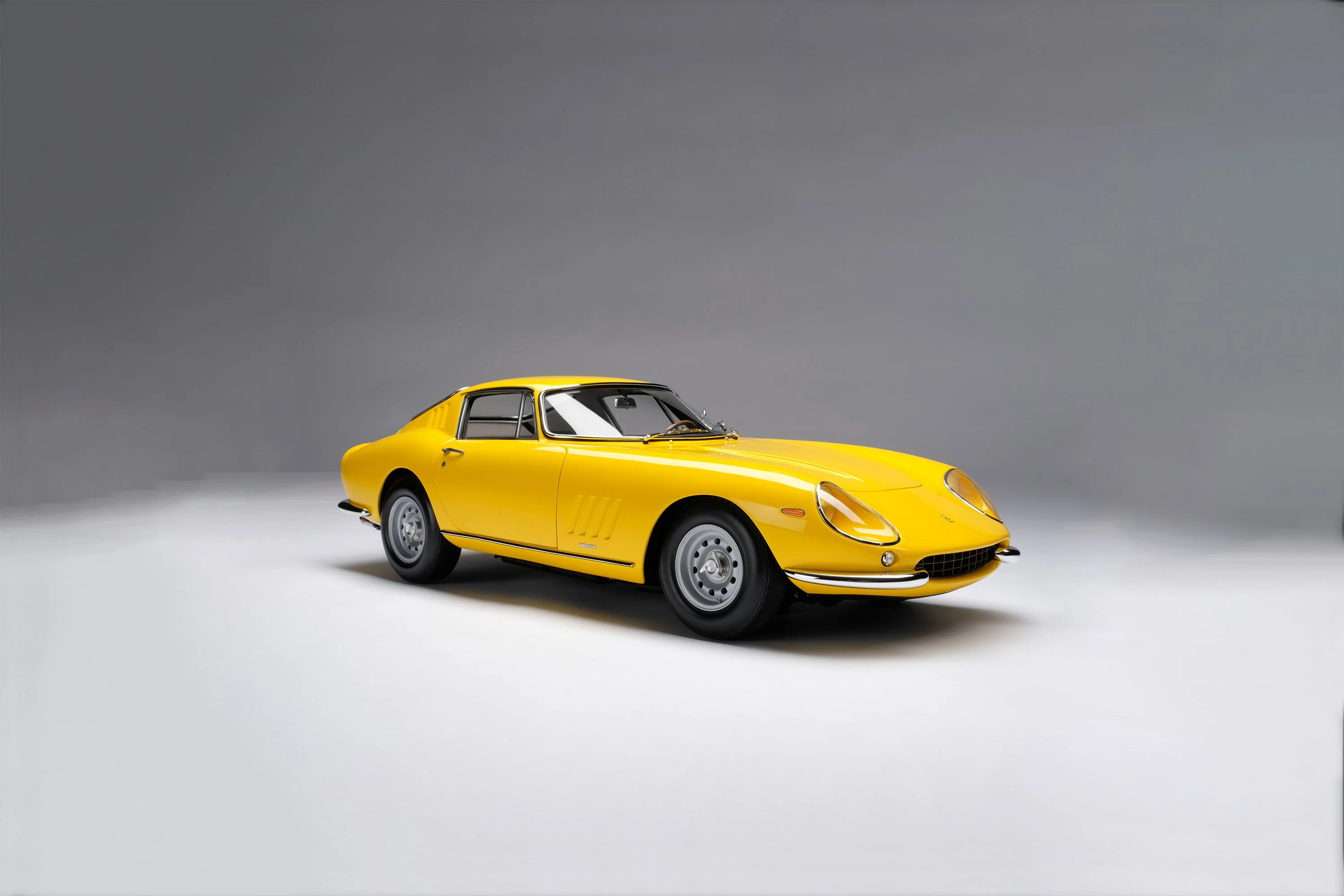 Ferrari 275 GTB/4 (1966) - Image 13