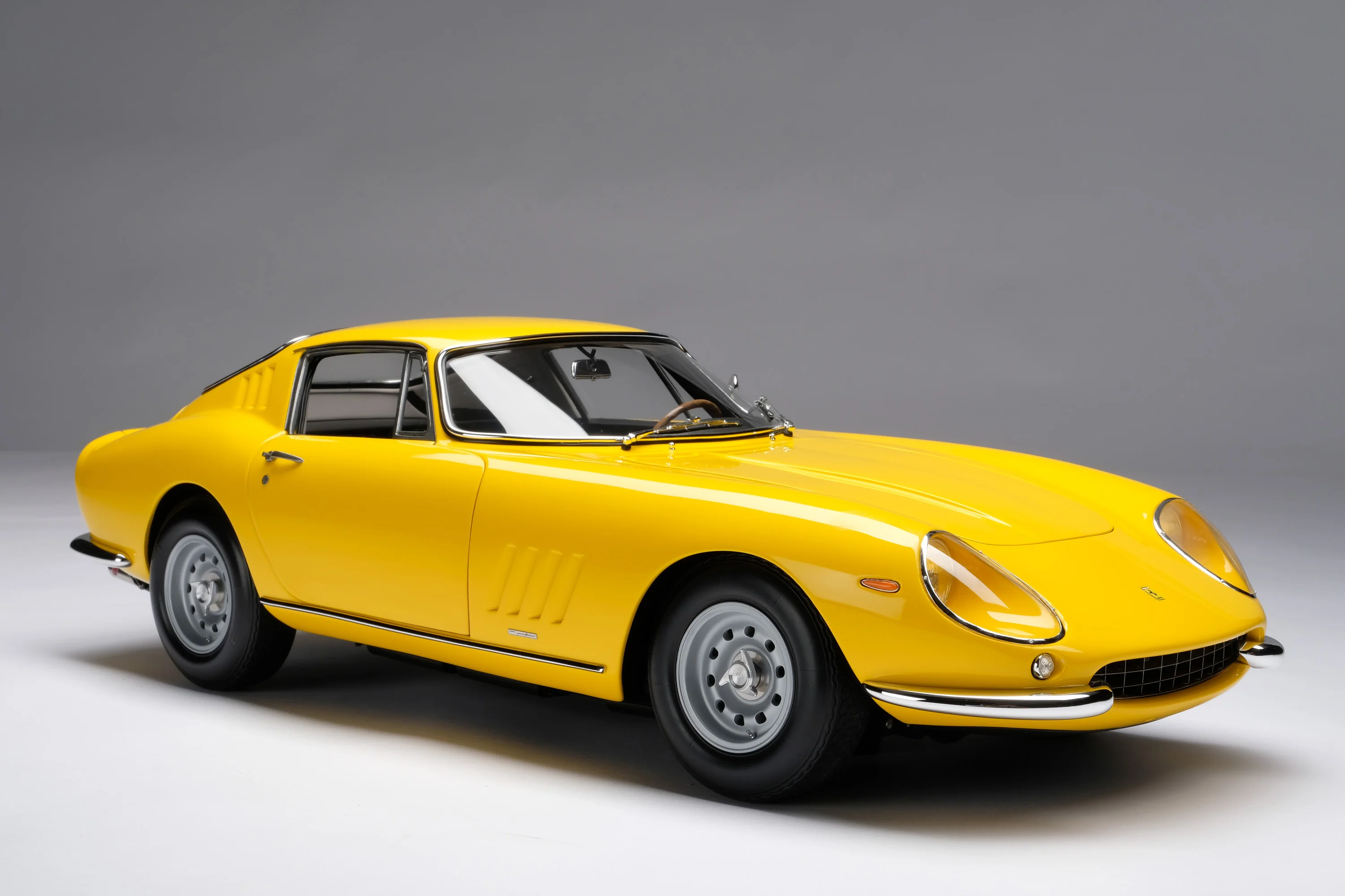 Ferrari 275 GTB/4 (1966) - Image 14