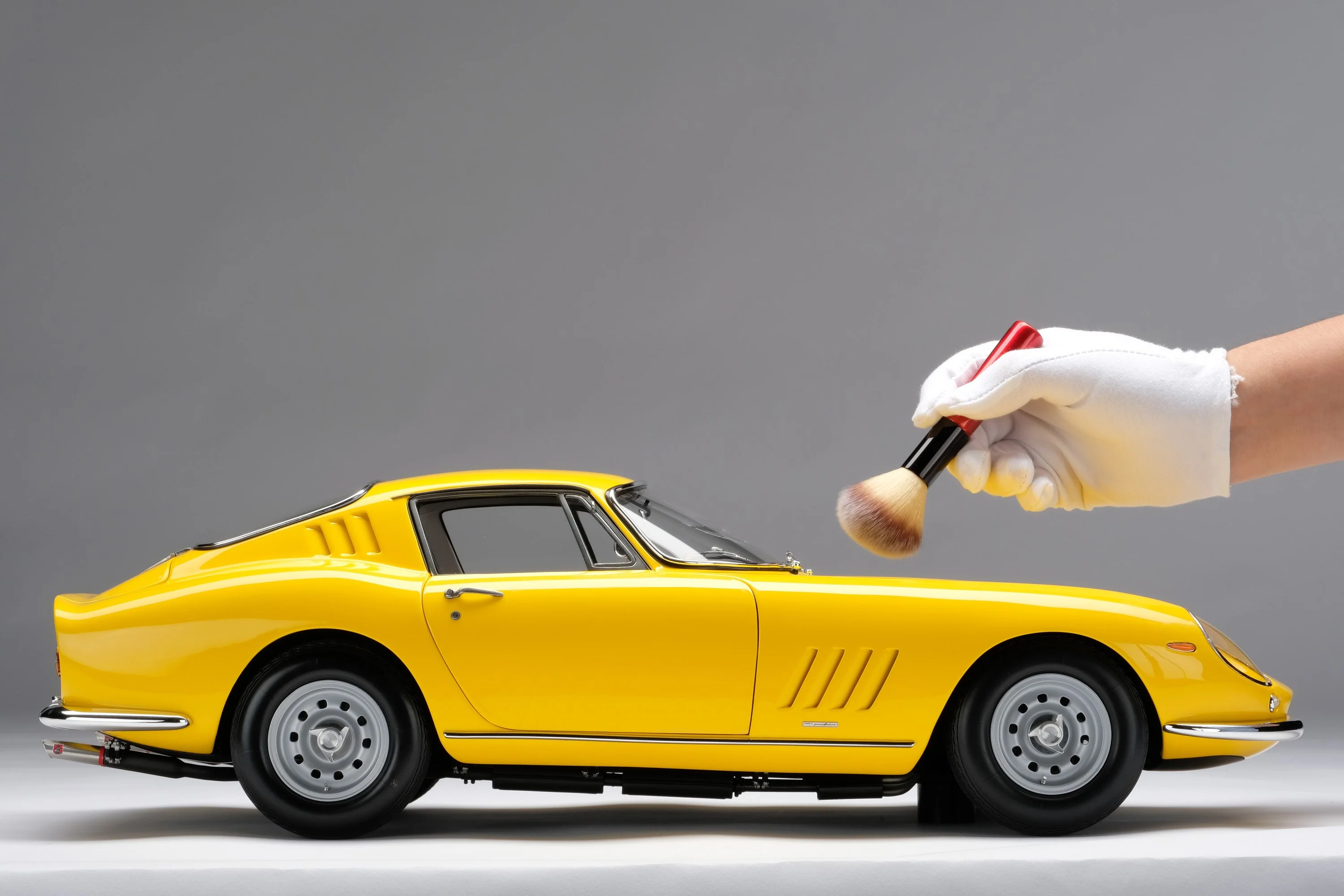Ferrari 275 GTB/4 (1966) - Image 15