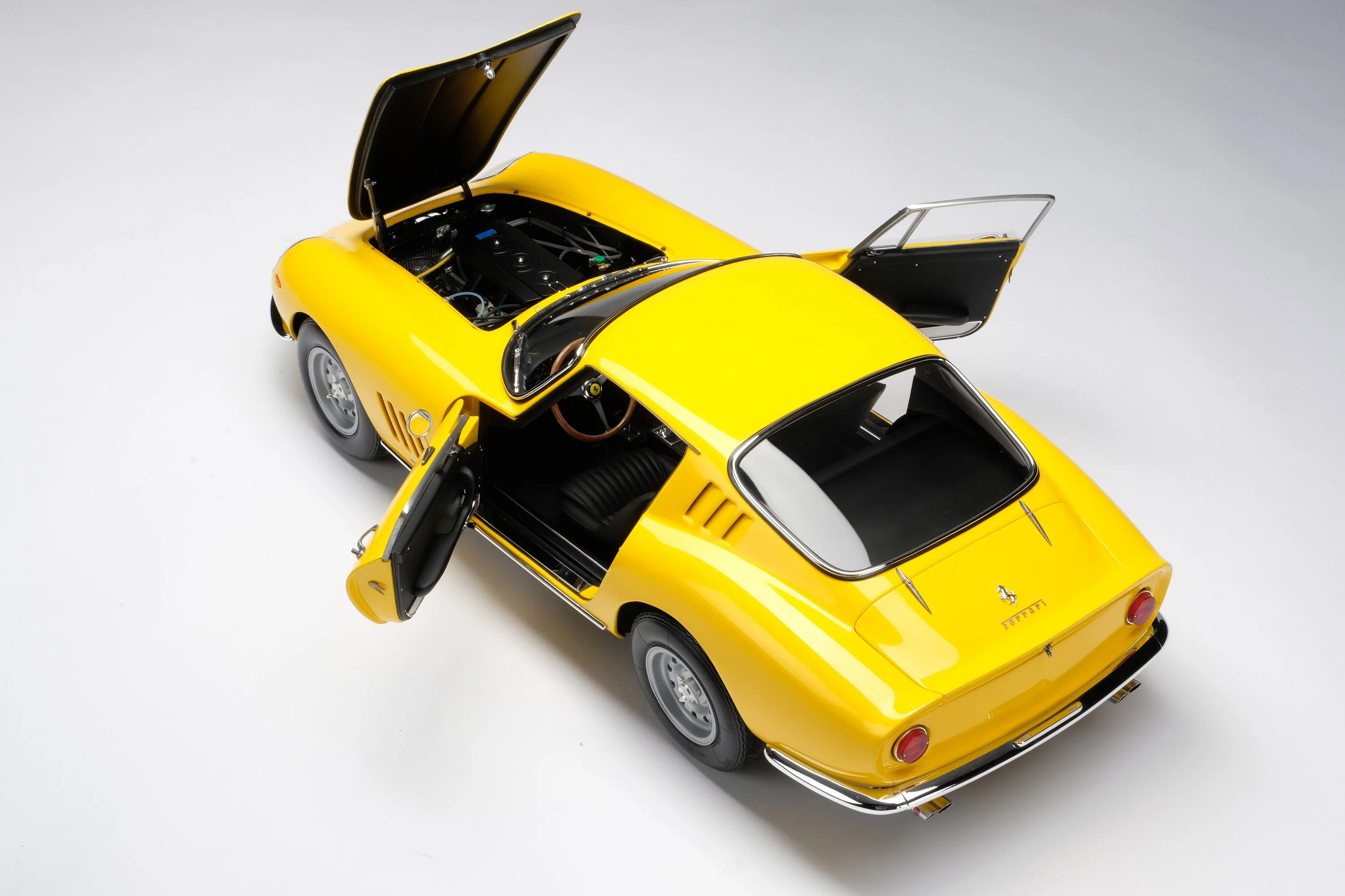 Ferrari 275 GTB/4 (1966) - Image 17