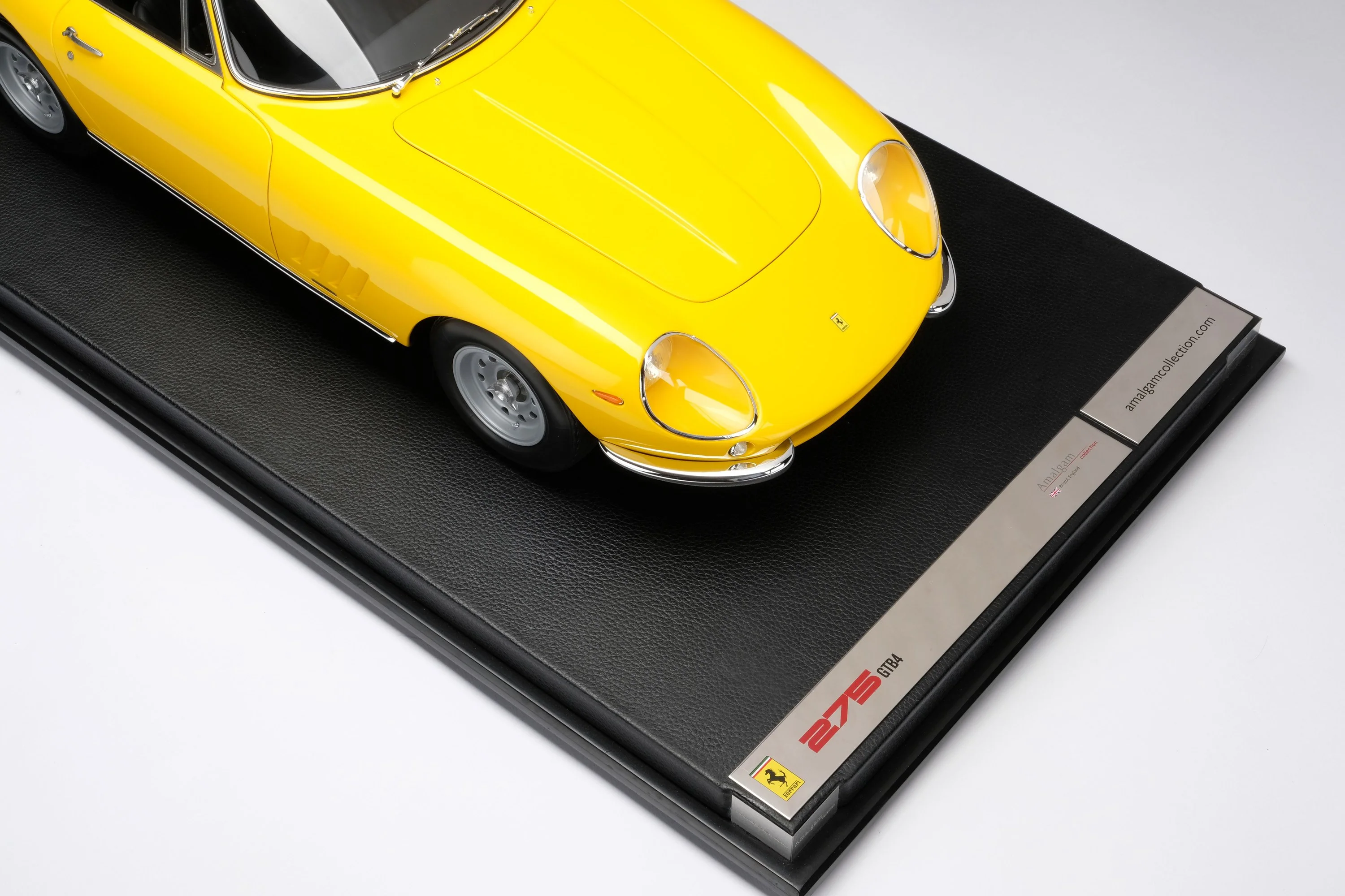 Ferrari 275 GTB/4 (1966) - Image 21