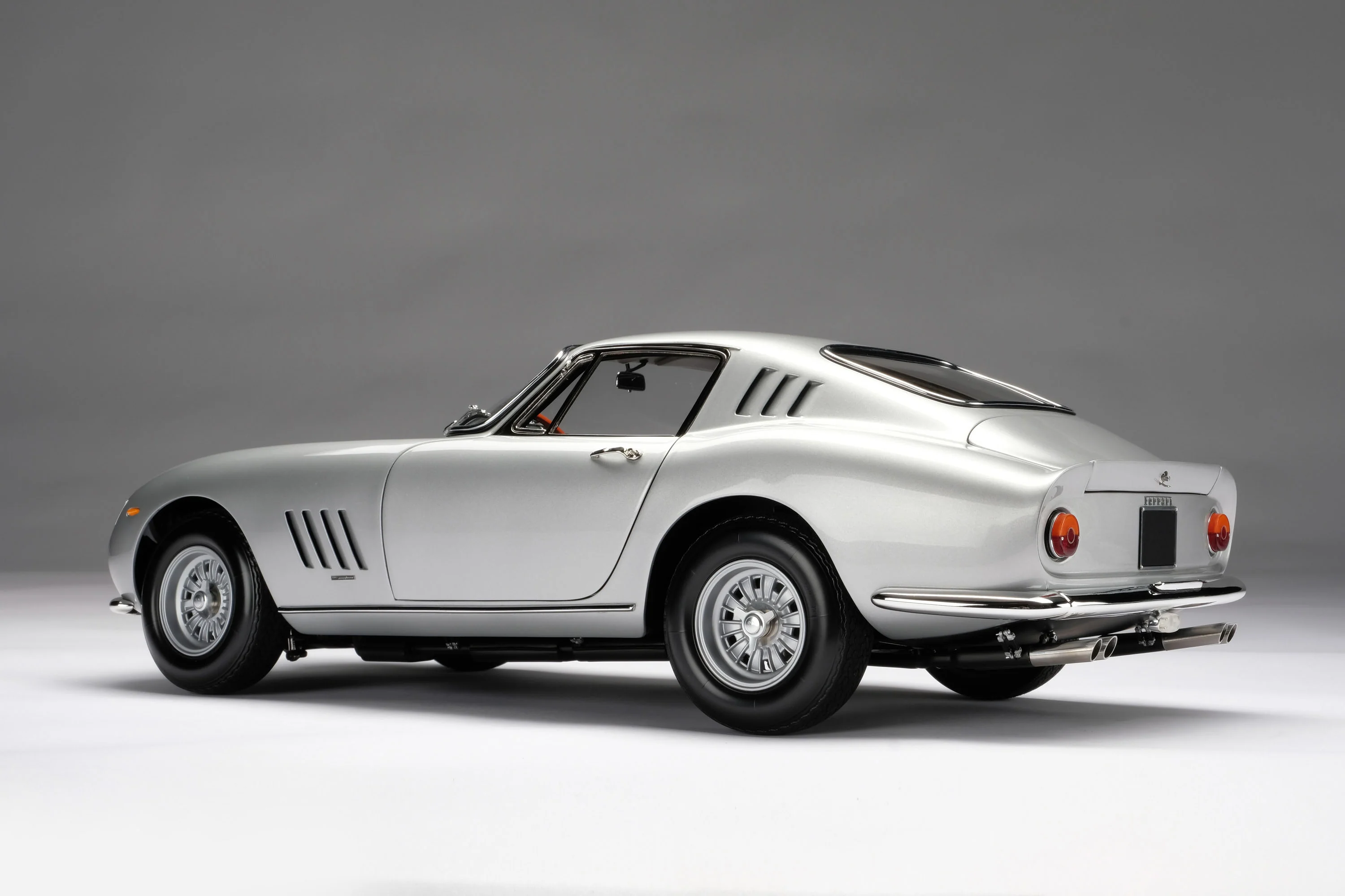 Ferrari 275 GTB/4 (1966) - Image 32
