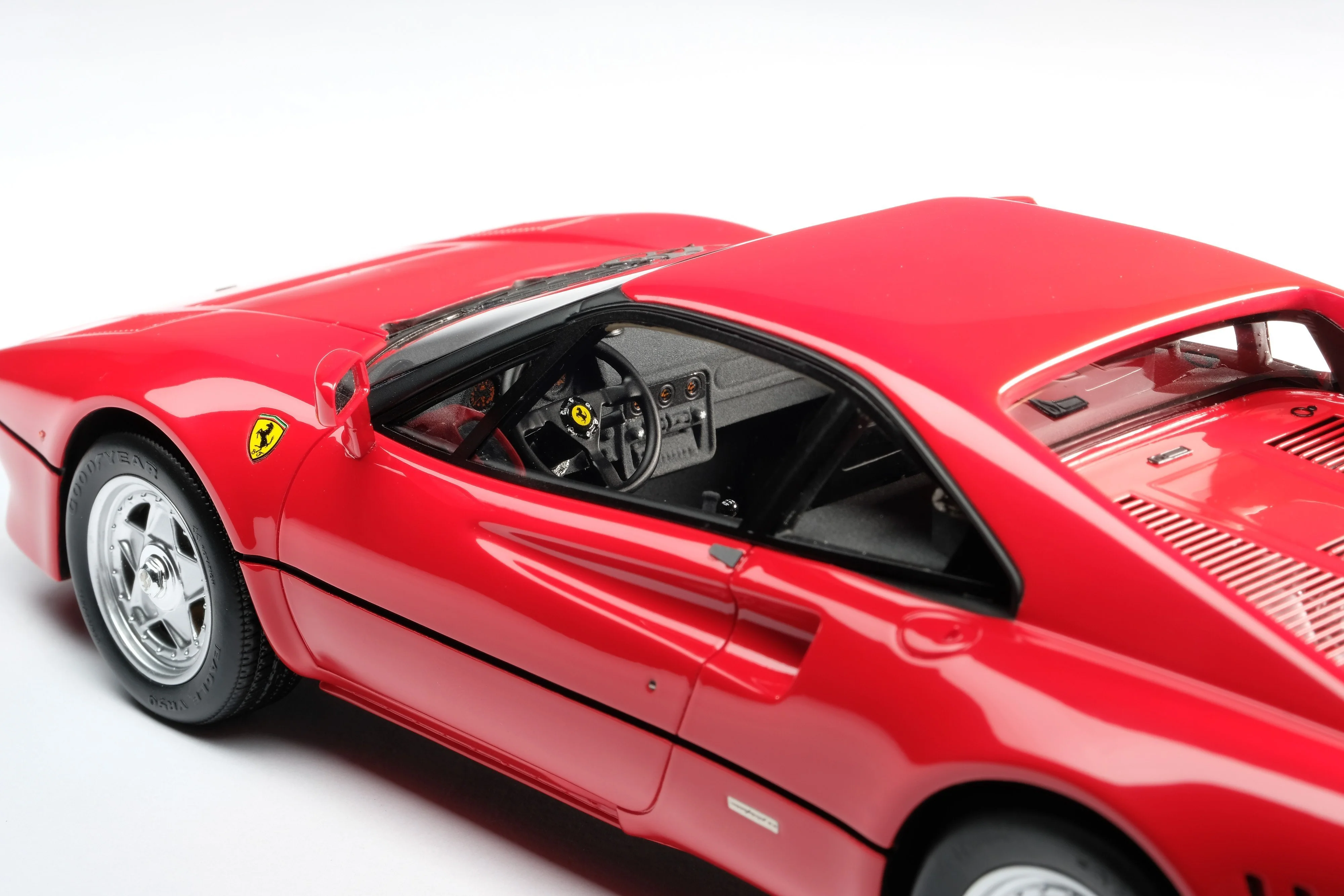Ferrari 288 GTO - Image 11