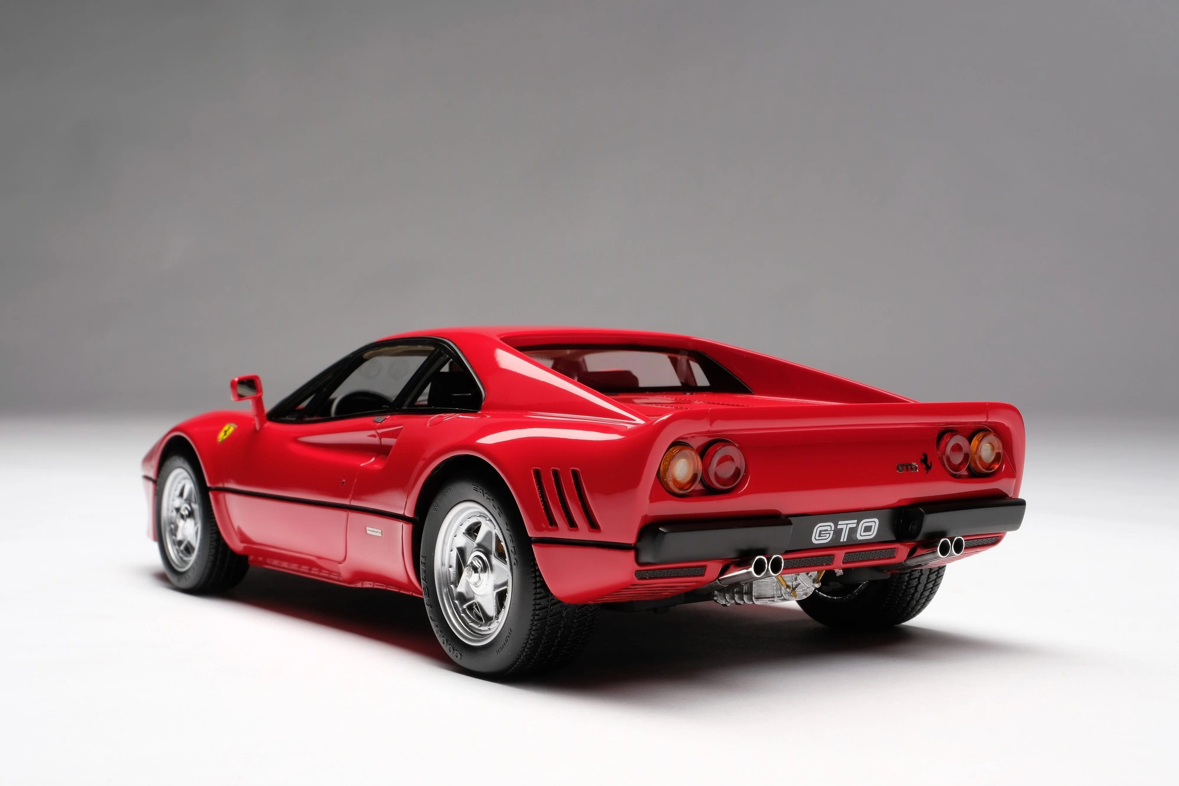 Ferrari 288 GTO - Image 9