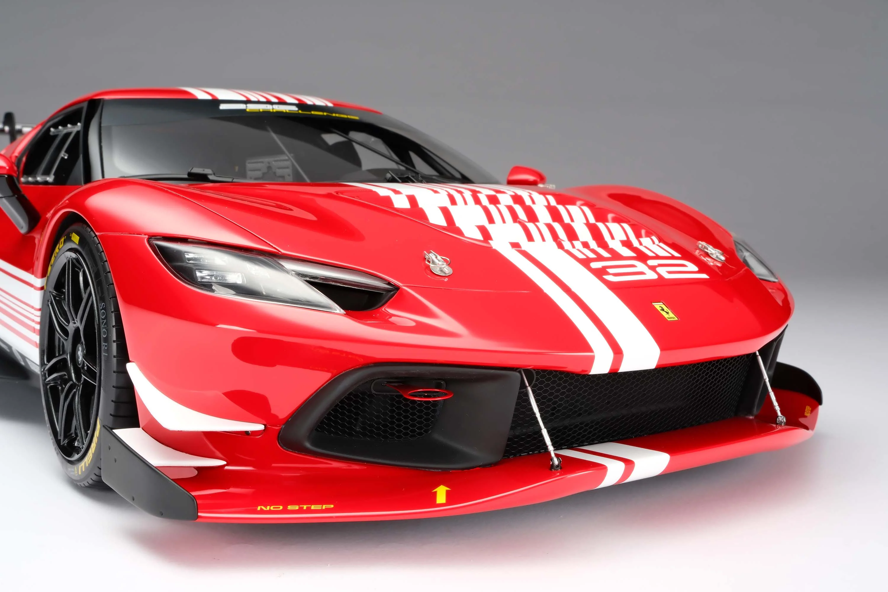 Ferrari 296 Challenge (2023) - Image 10