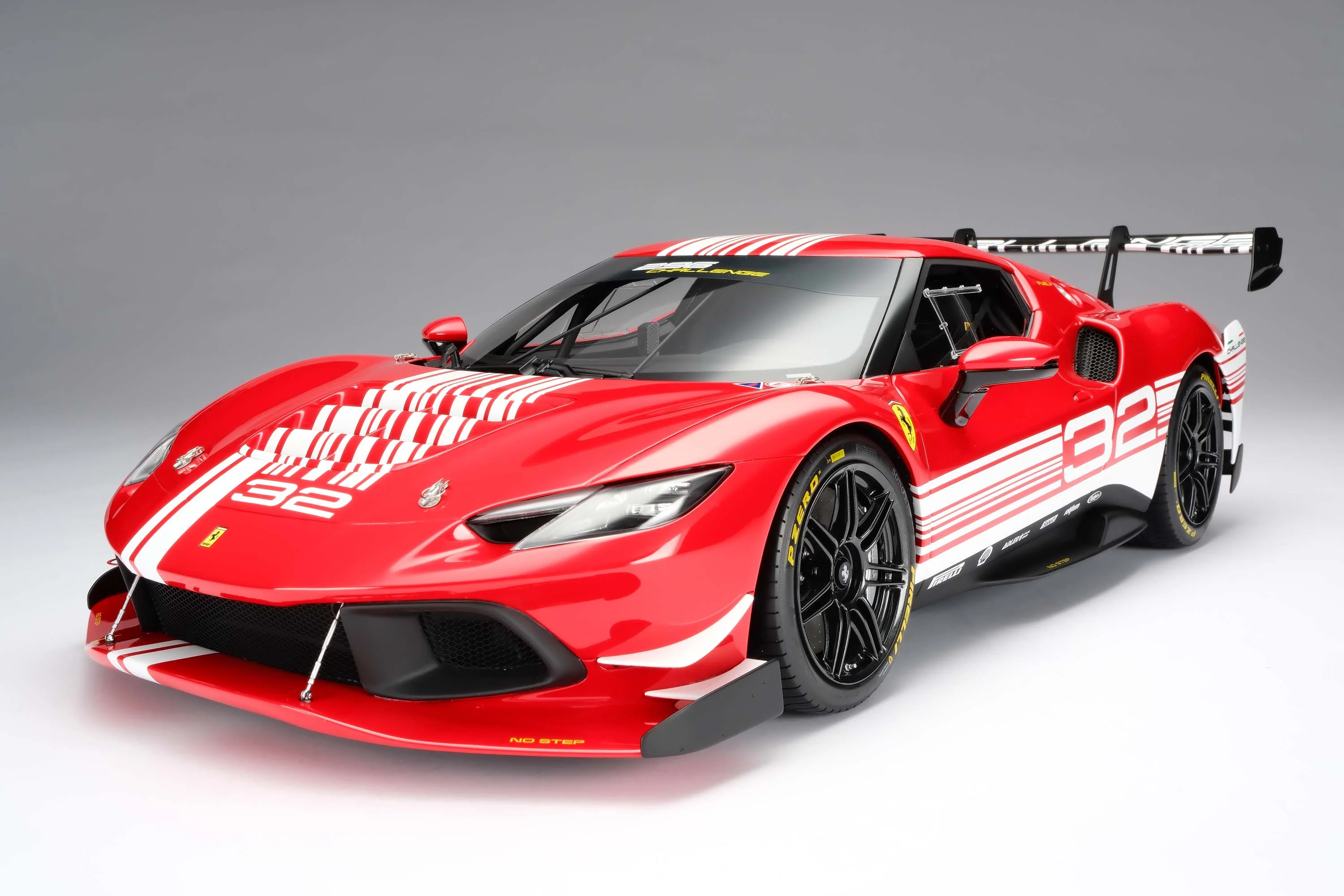 Ferrari 296 Challenge (2023) - Image 22