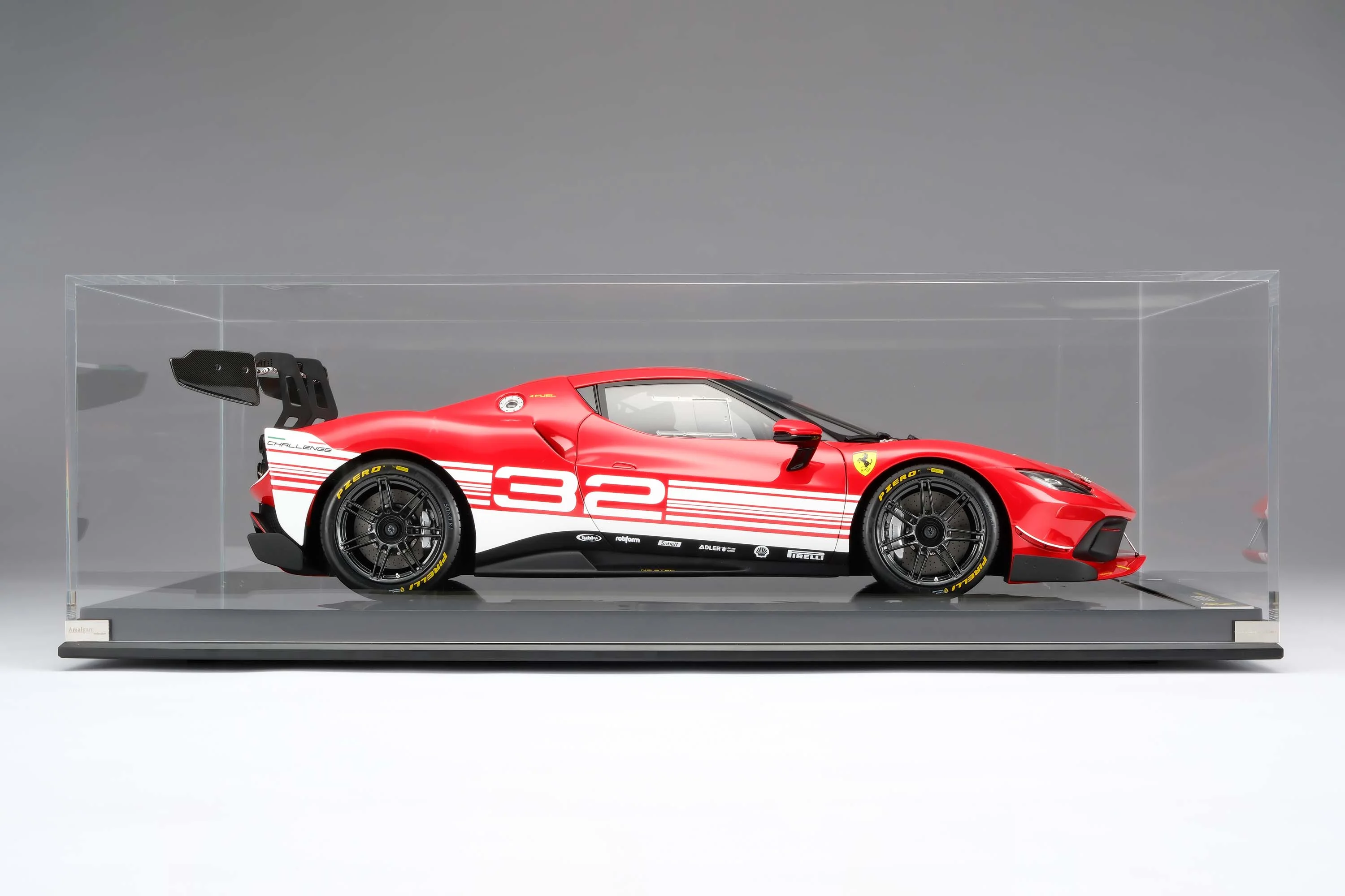 Ferrari 296 Challenge (2023) - Image 4