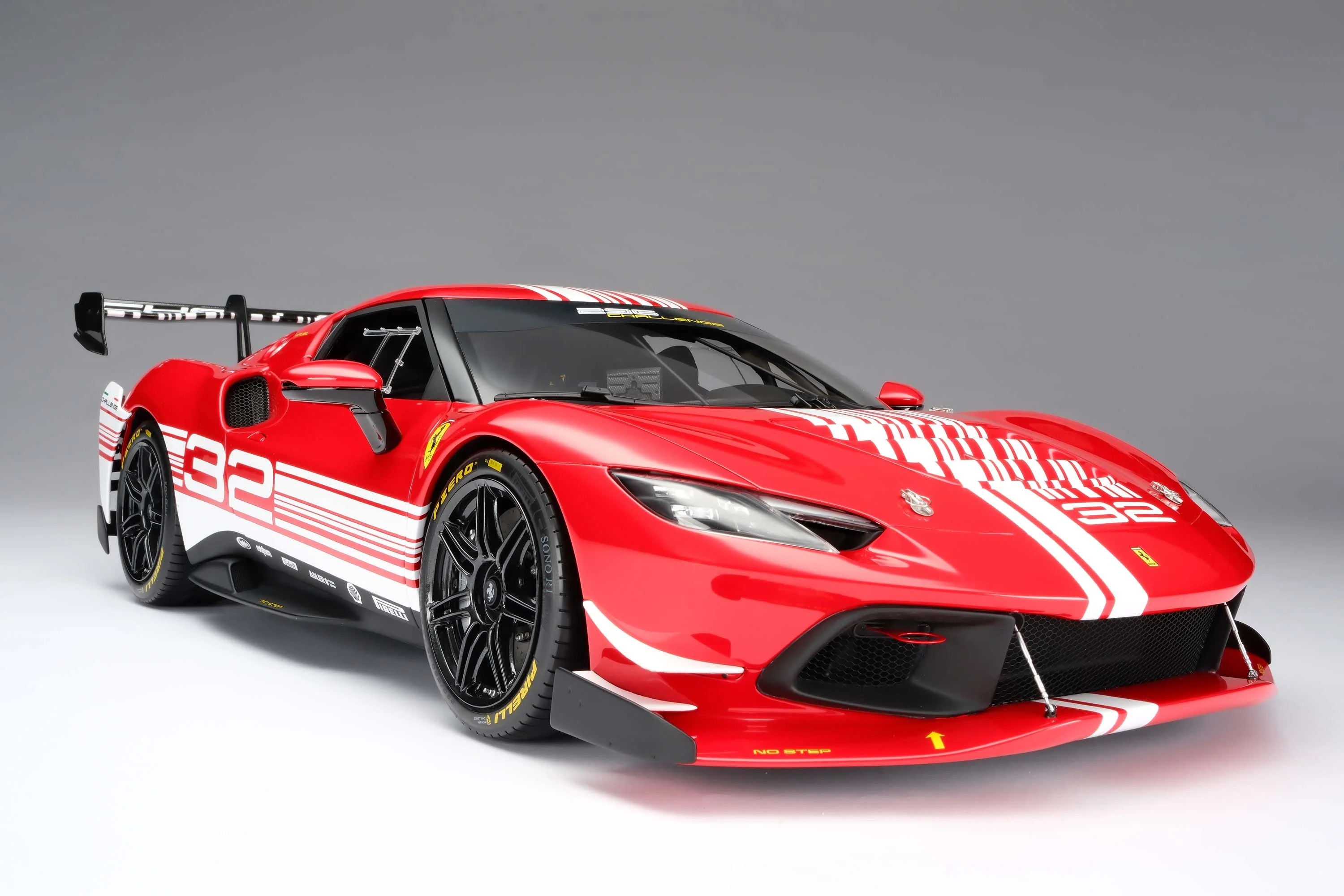 Ferrari 296 Challenge (2023) - Image 7