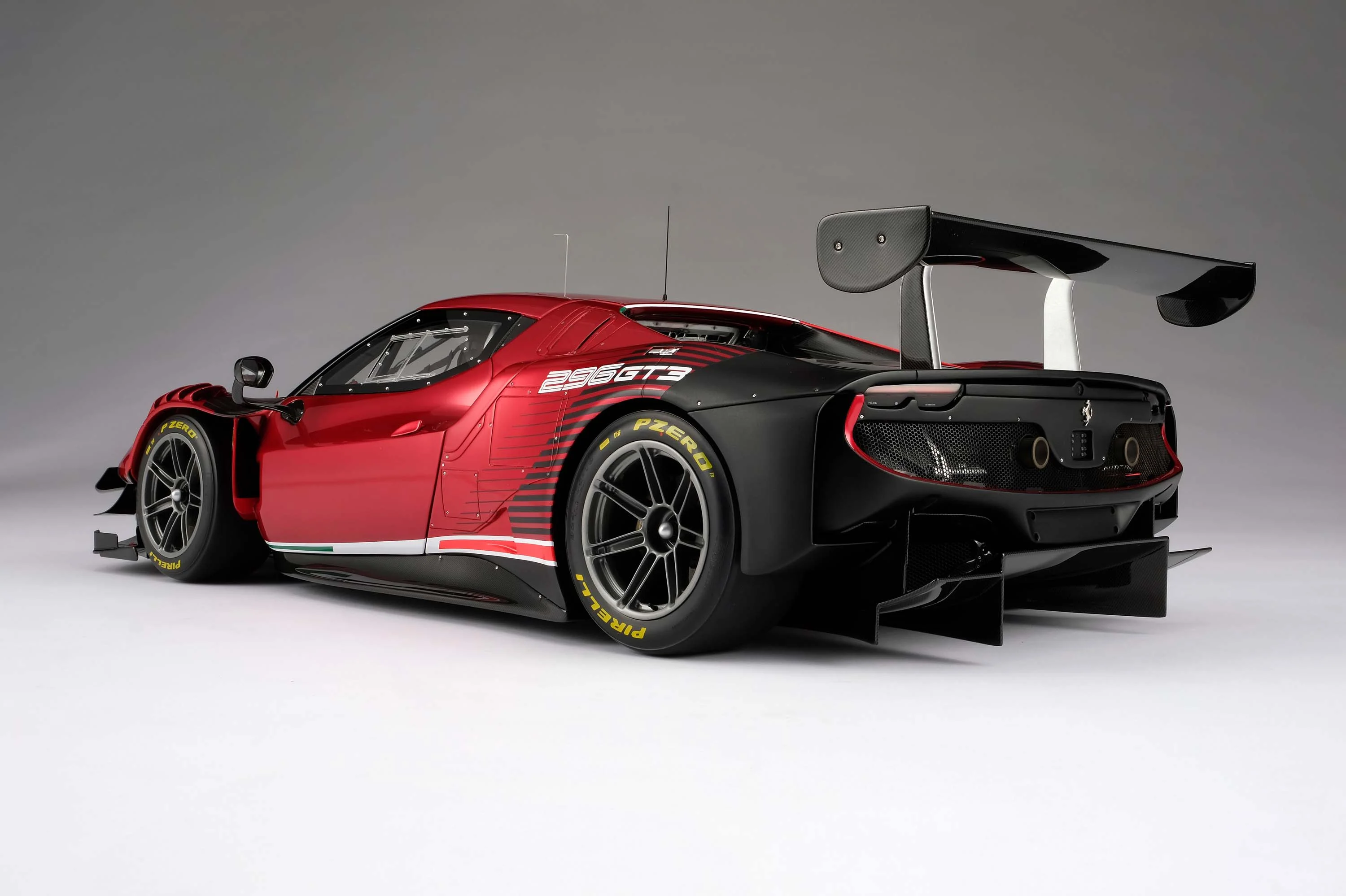Ferrari 296 GT3 - Image 13