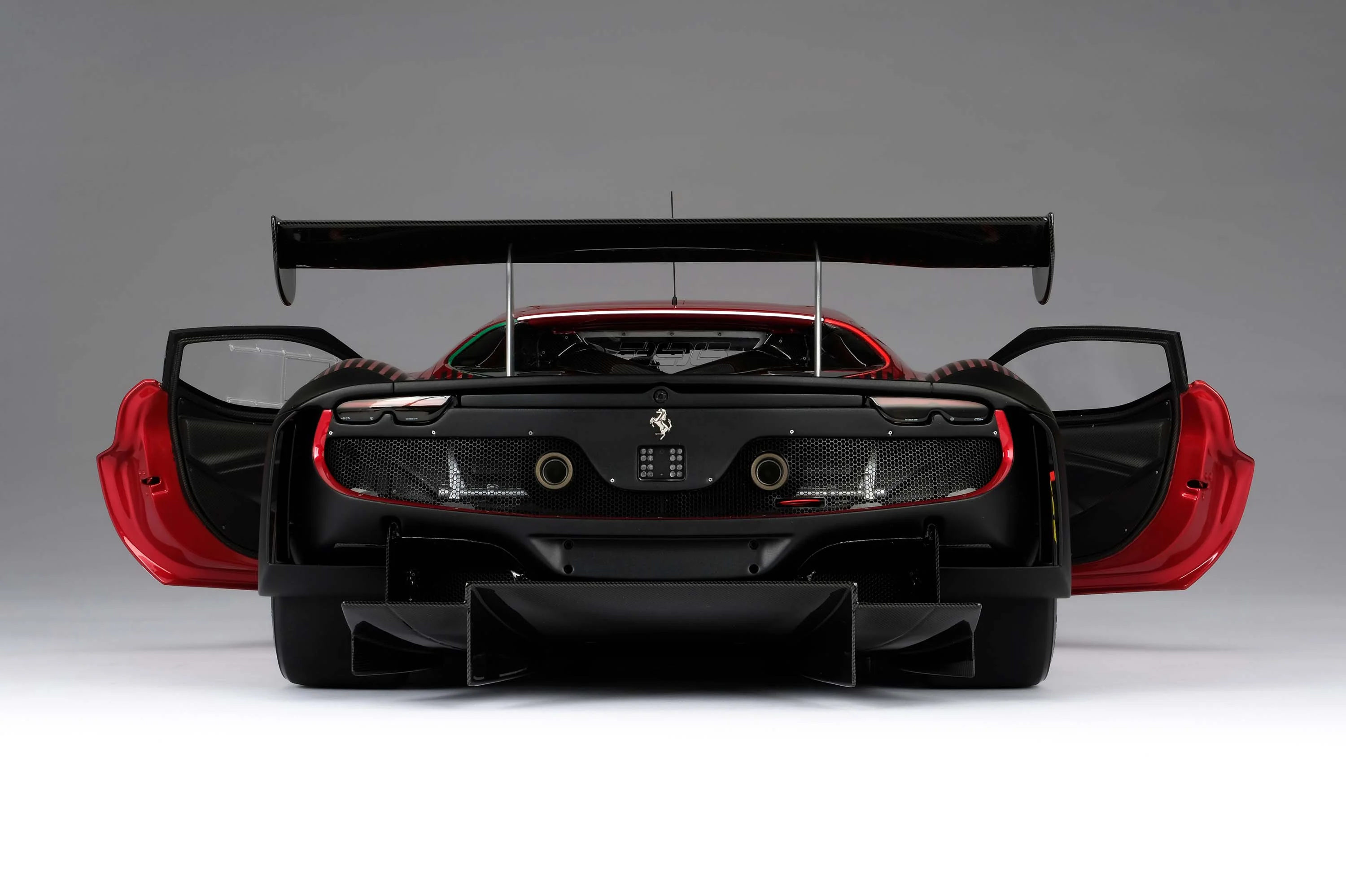 Ferrari 296 GT3 - Image 8
