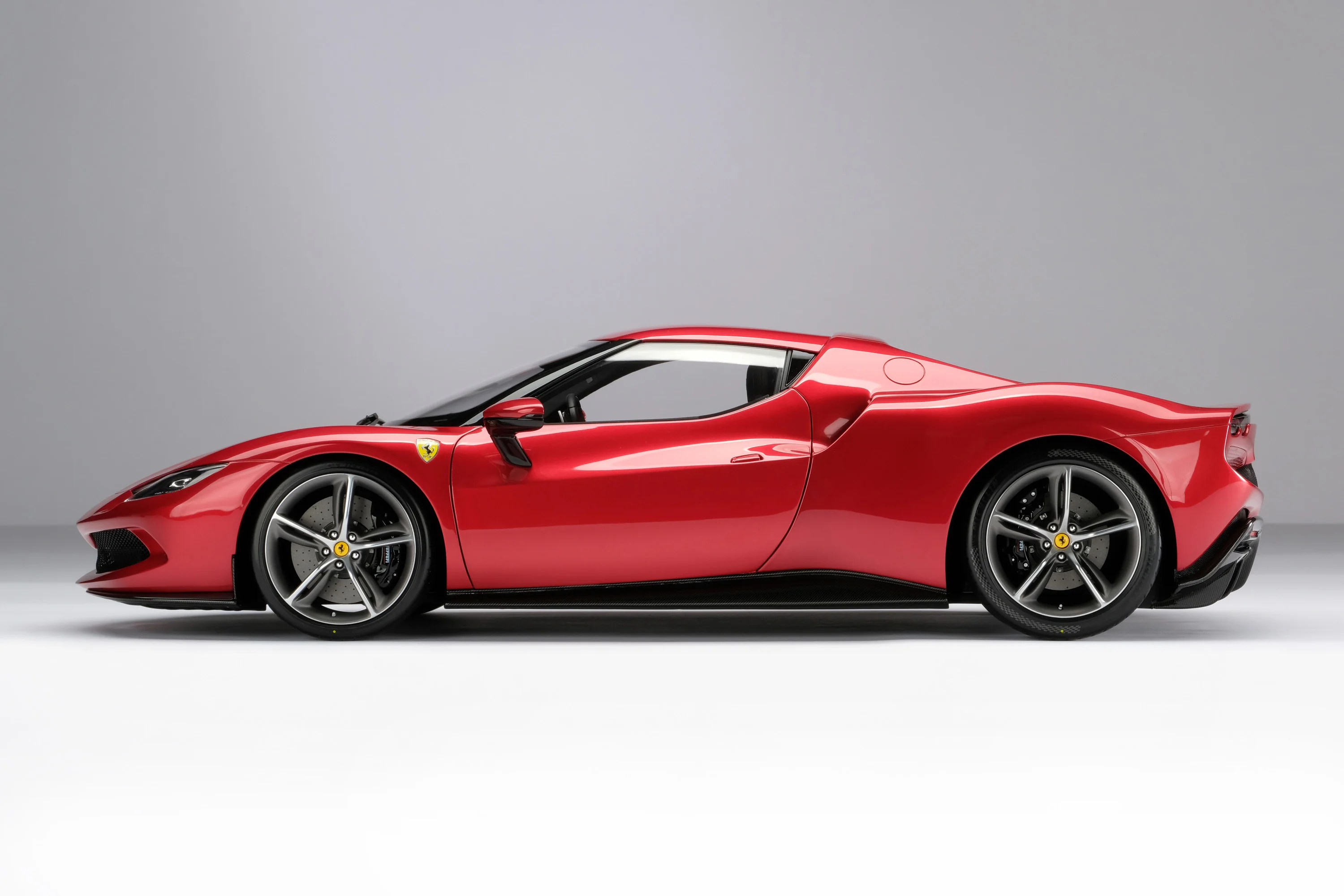 Ferrari 296 GTB (2021) - Image 17