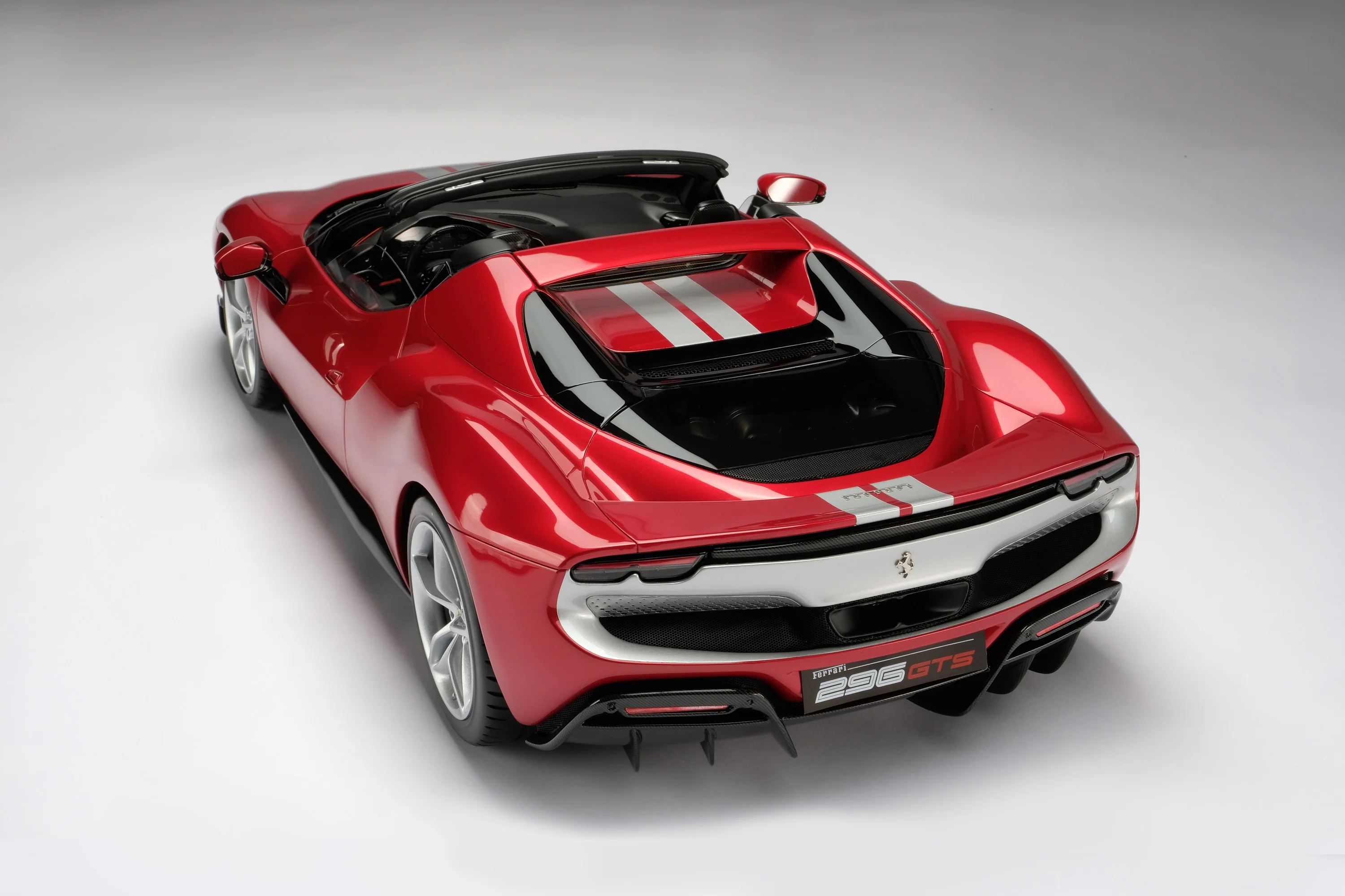 Ferrari 296 GTS (2021) - Image 14