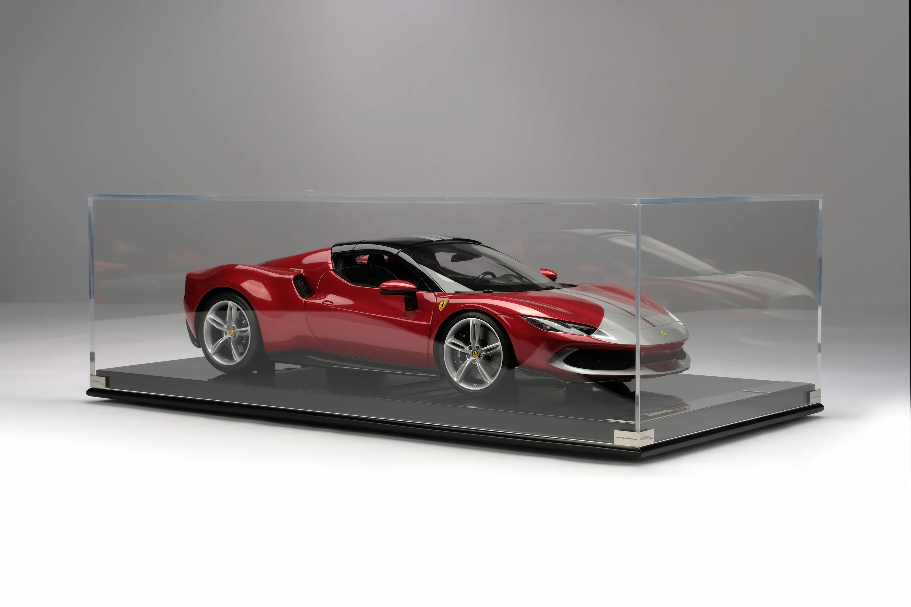 Ferrari 296 GTS (2021) - Image 22