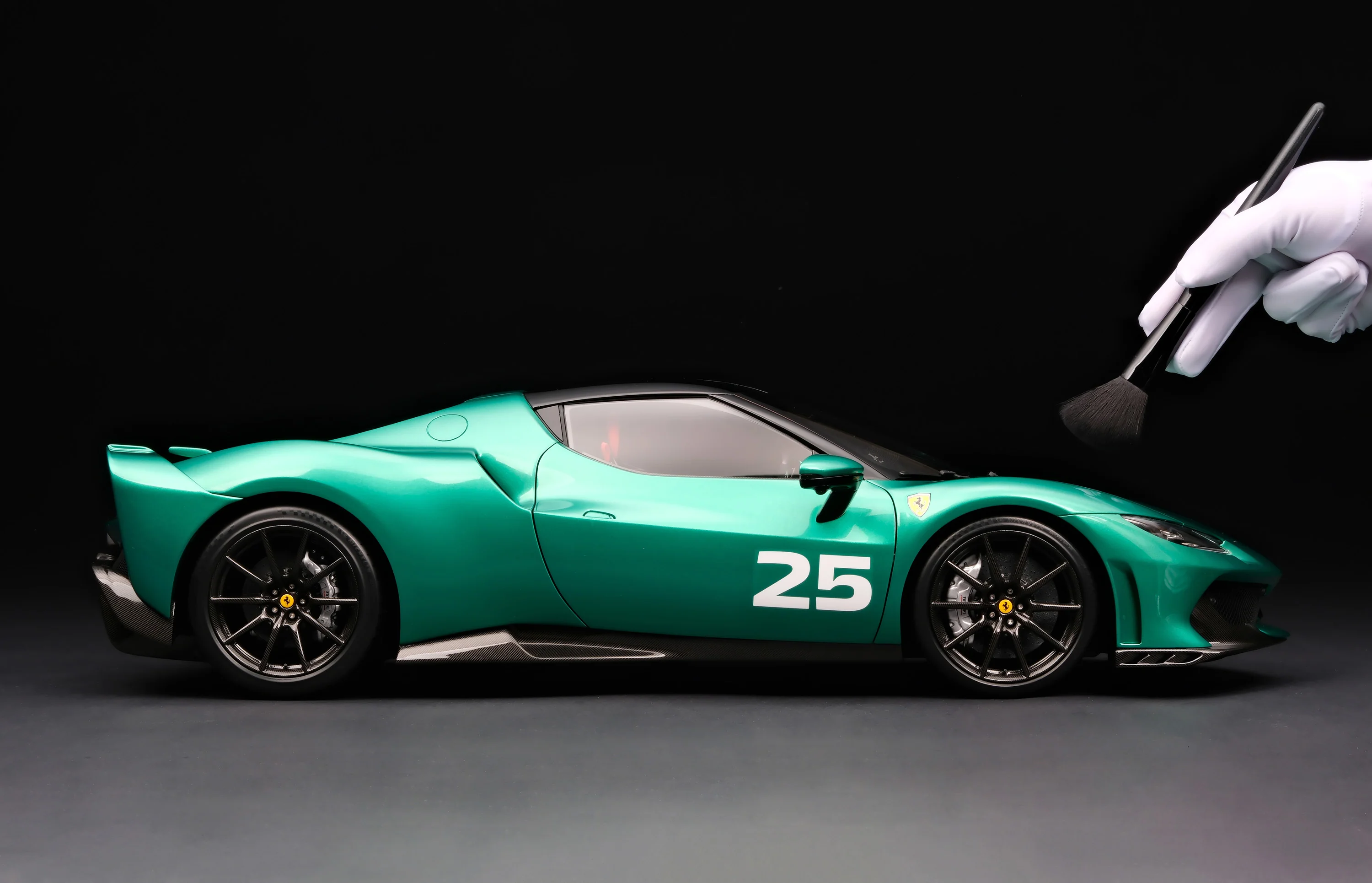 Ferrari 296 Speciale (2025) - Verde Nürburgring - Image 3