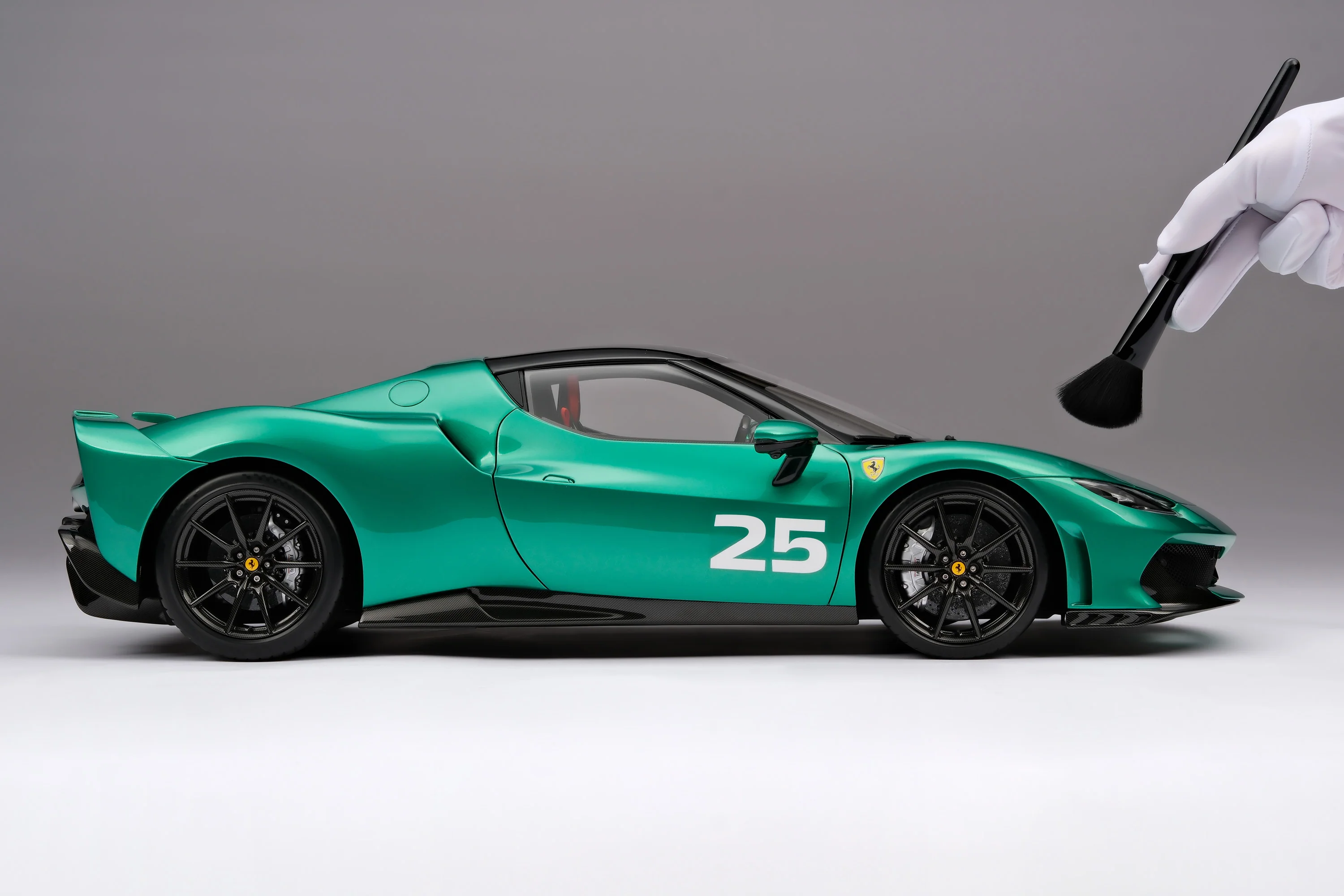 Ferrari 296 Speciale (2025) - Verde Nürburgring - Image 4