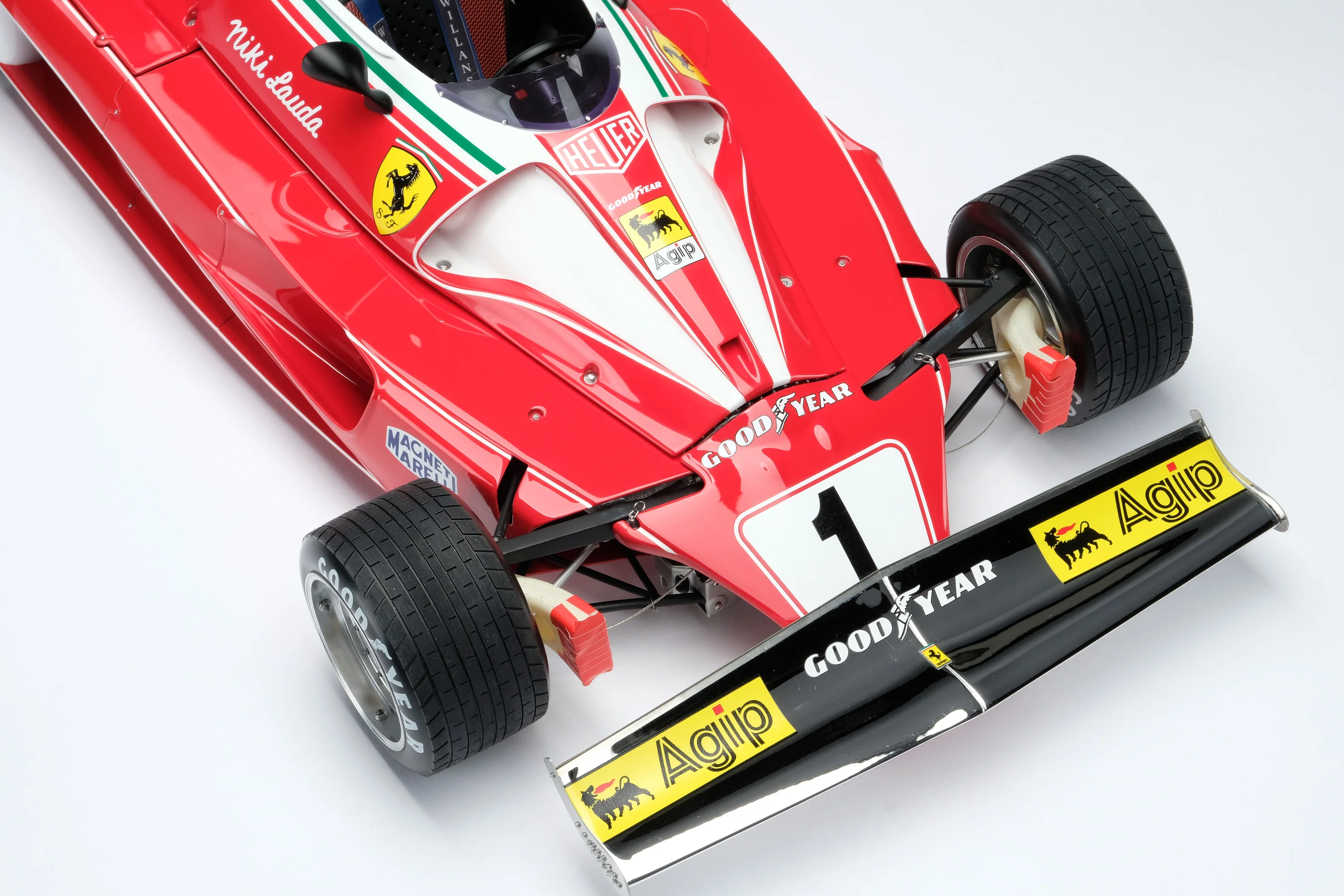 Ferrari 312 T2 (1976) - Niki Lauda - Image 11