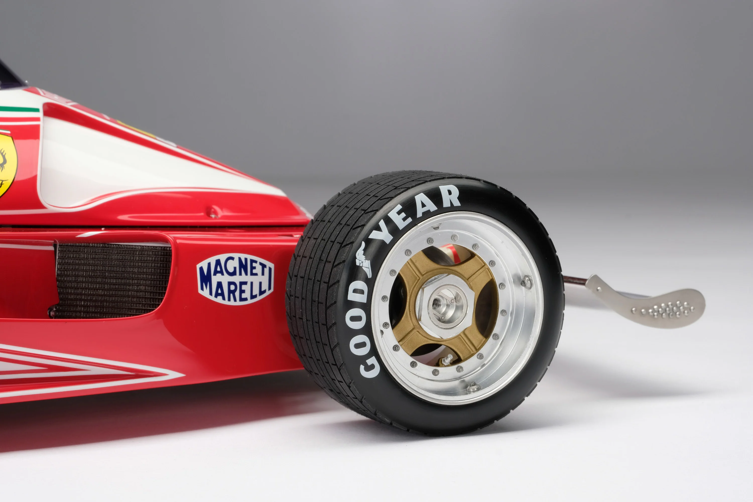 Ferrari 312 T2 (1976) - Niki Lauda - Image 13