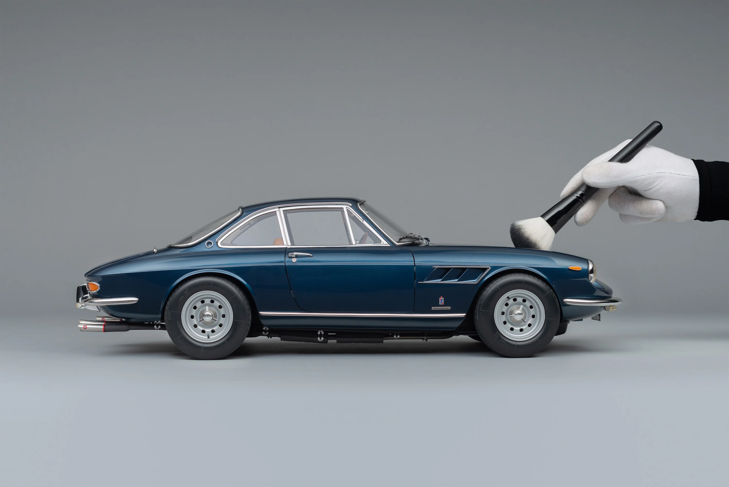 Ferrari 330 GTC (1966) - Image 3