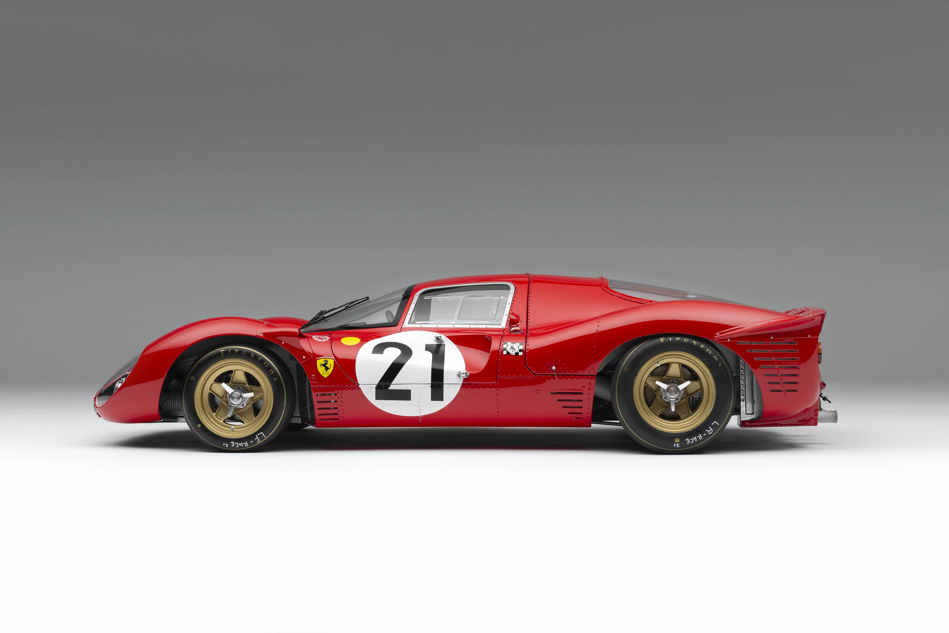 Ferrari 330 P4 - 1967 Le Mans - 2nd Place - Class Winner - Image 12