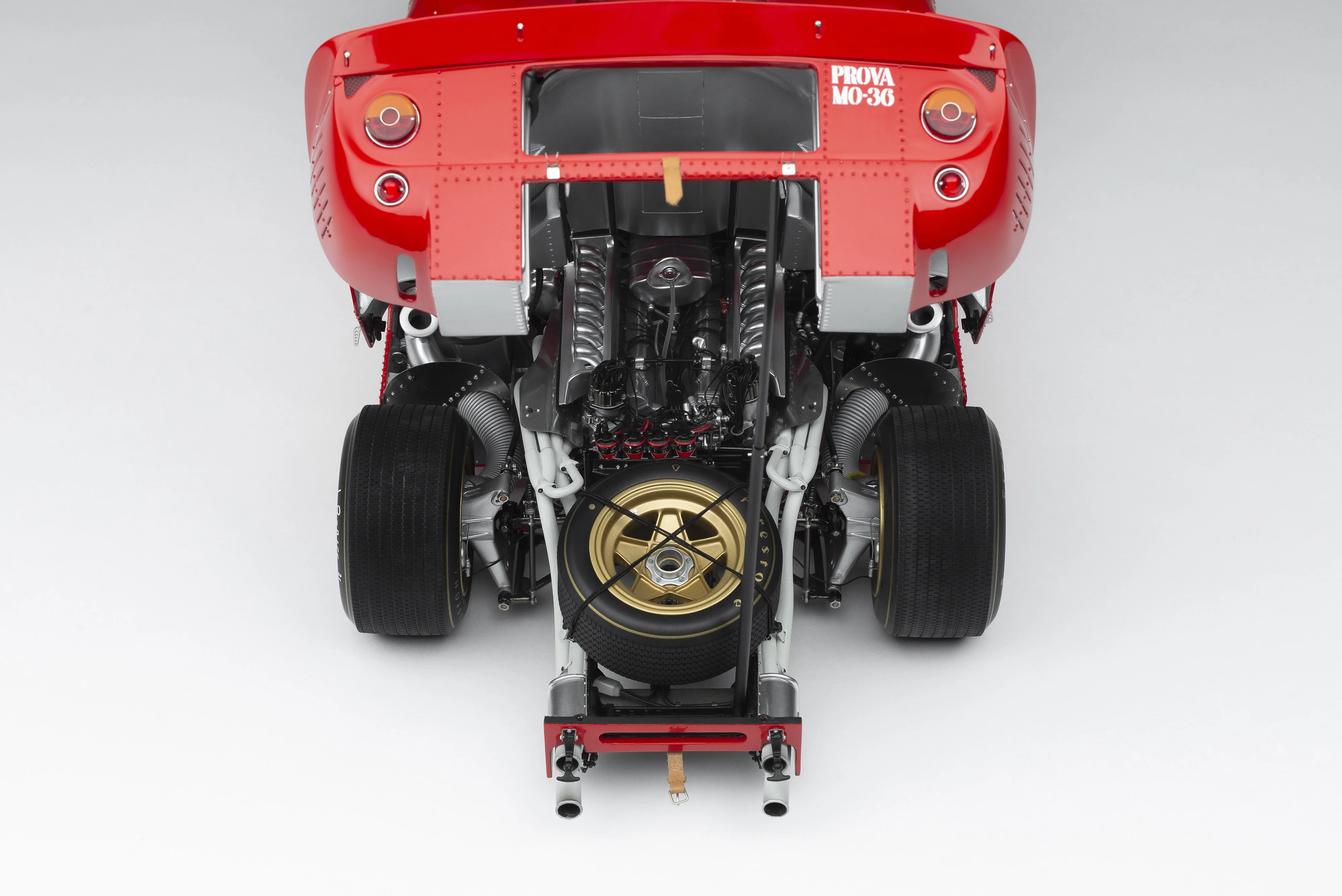Ferrari 330 P4 - 1967 Le Mans - 2nd Place - Class Winner - Image 19