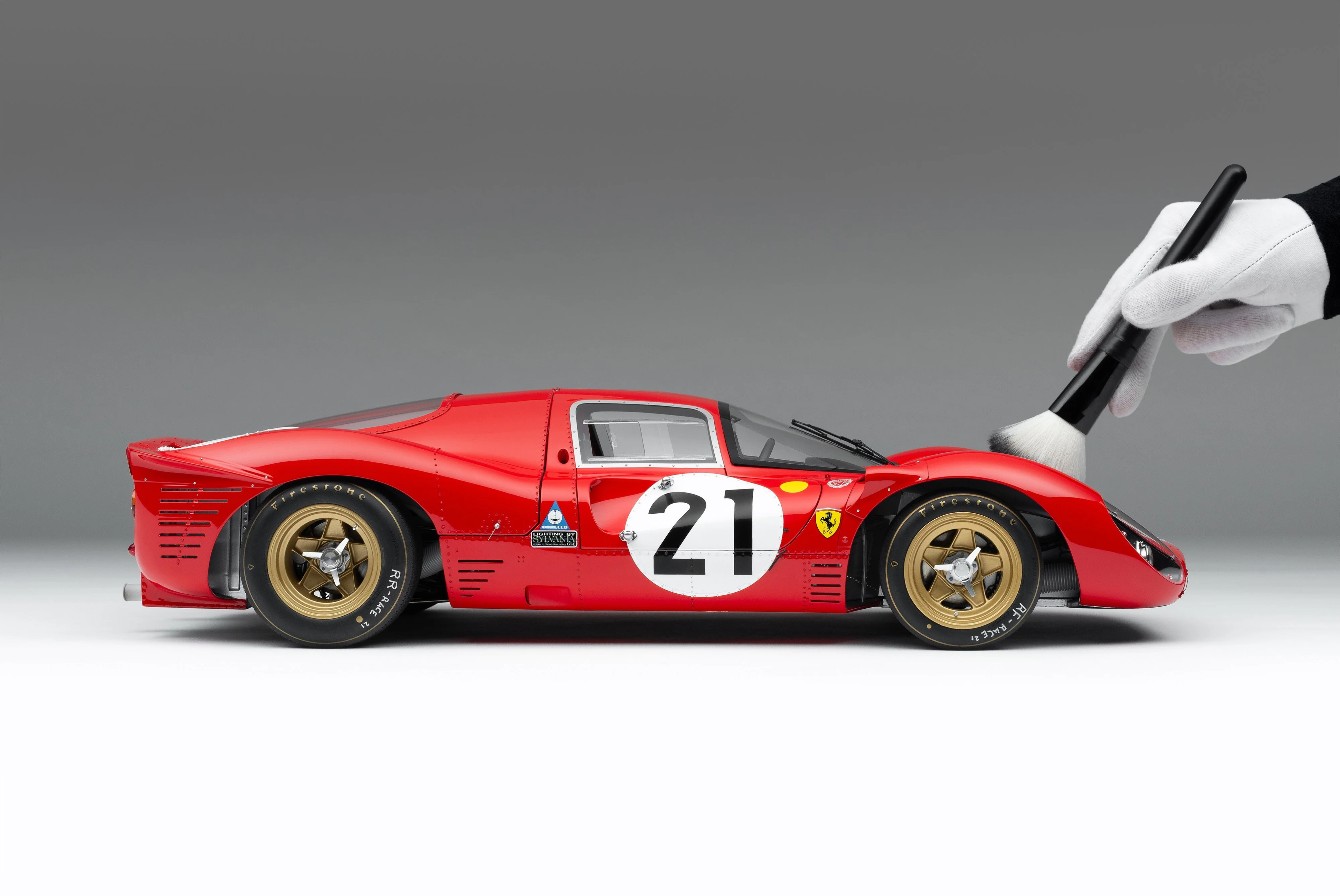 Ferrari 330 P4 - 1967 Le Mans - 2nd Place - Class Winner - Image 3