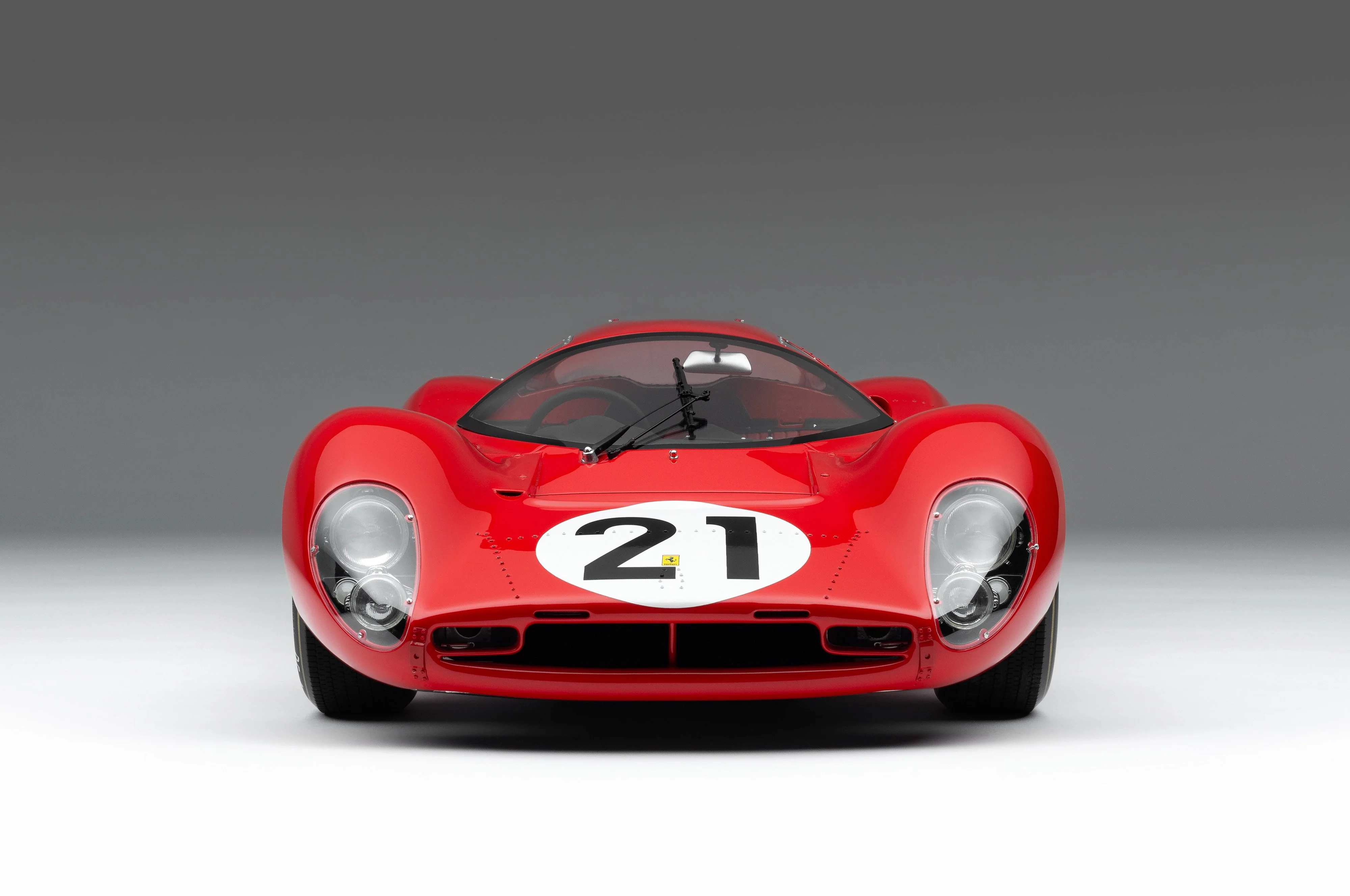 Ferrari 330 P4 - 1967 Le Mans - 2nd Place - Class Winner - Image 8