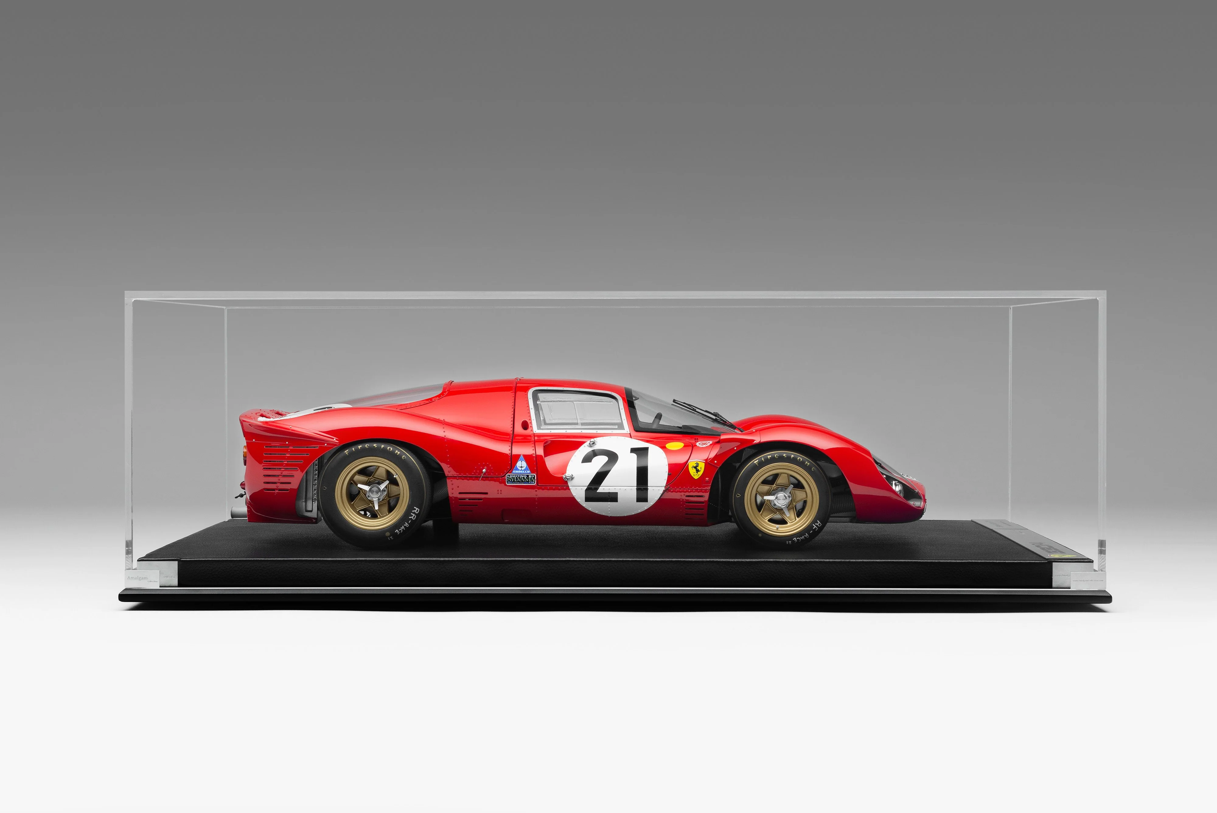 Ferrari 330 P4 - 1967 Le Mans - 2nd Place - Class Winner - Image 9