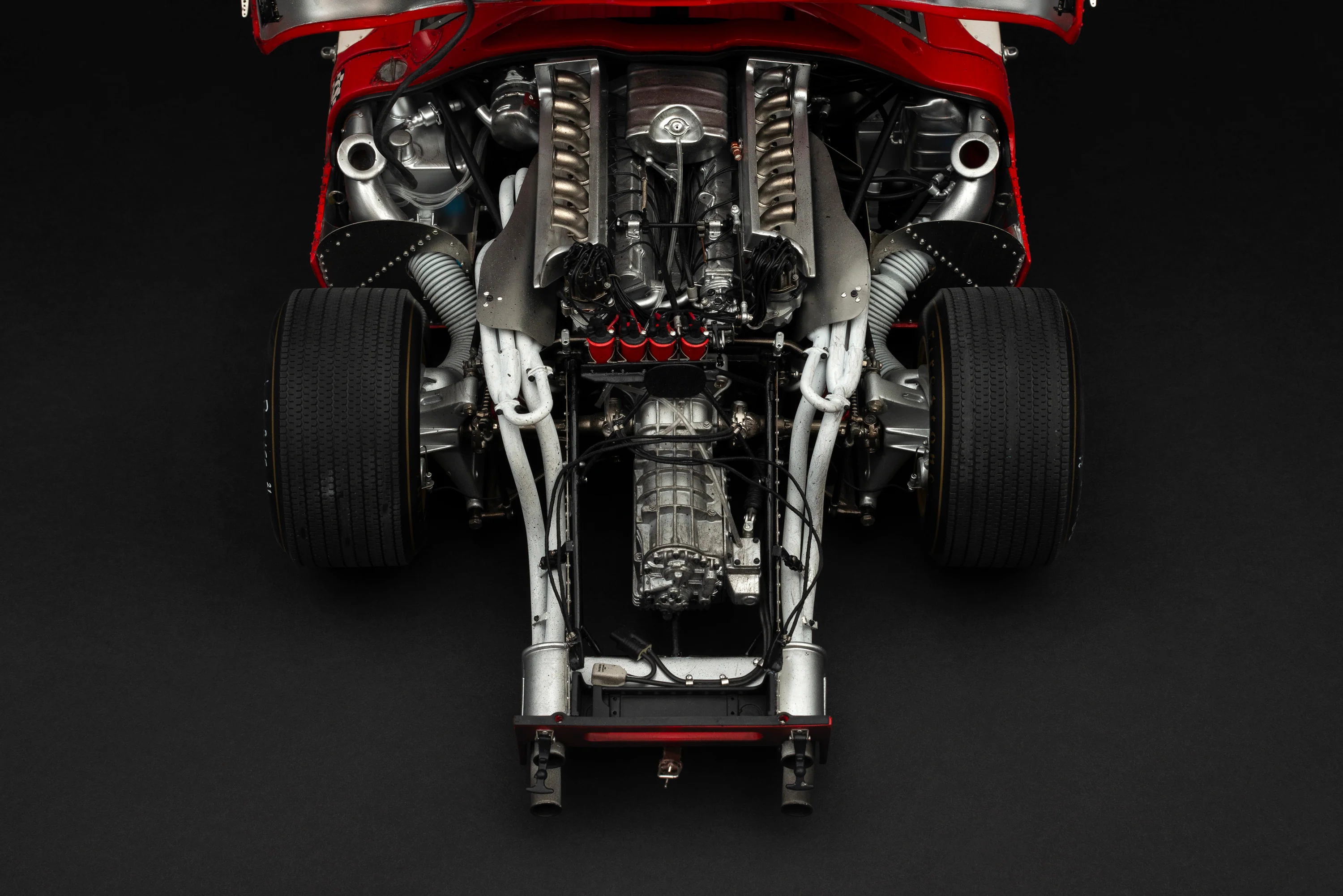 Ferrari 330 P4 - 1967 Le Mans - 2nd Place - Class Winner - Race Weathered - Image 4