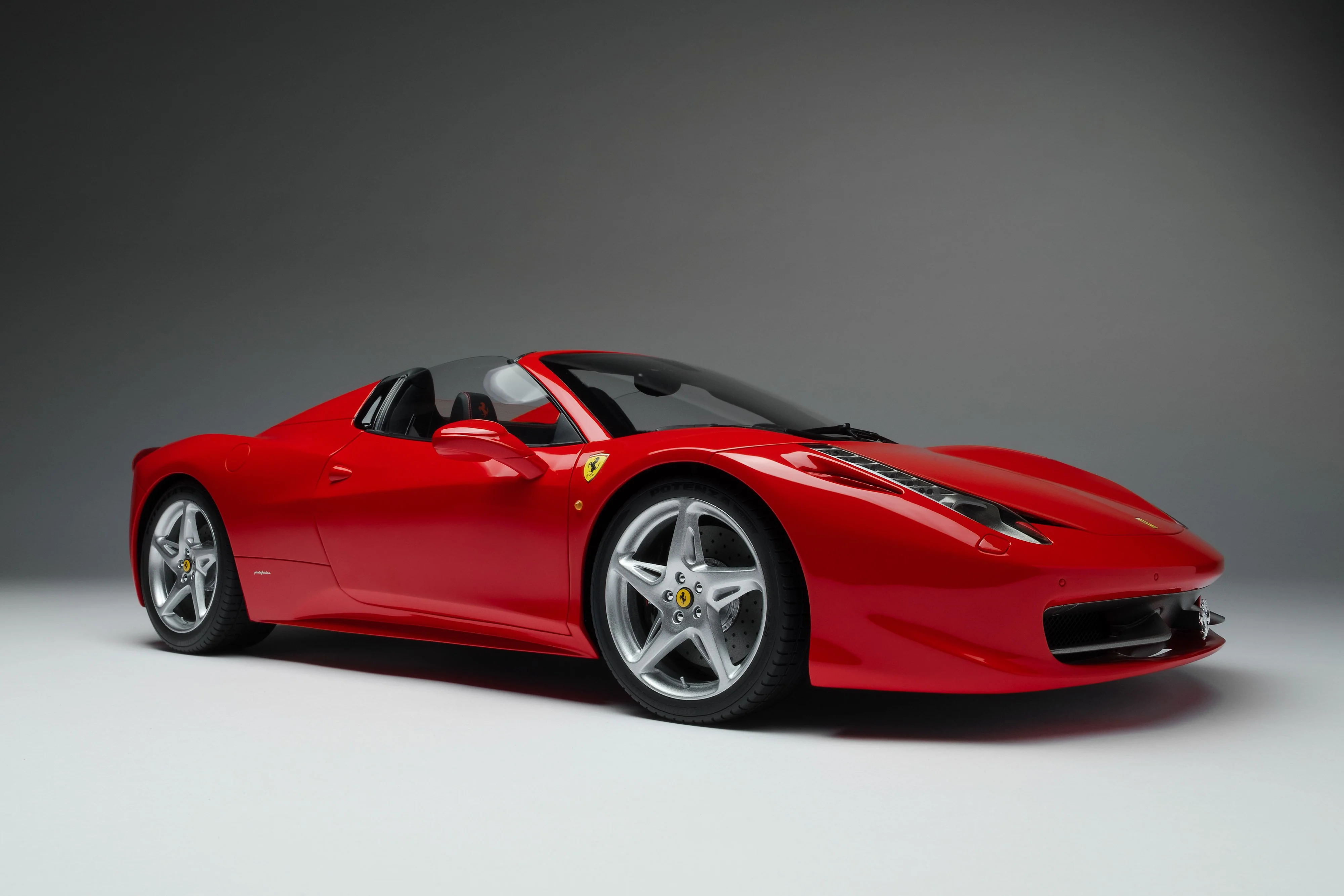 Ferrari 458 Spider (2011) - Image 8