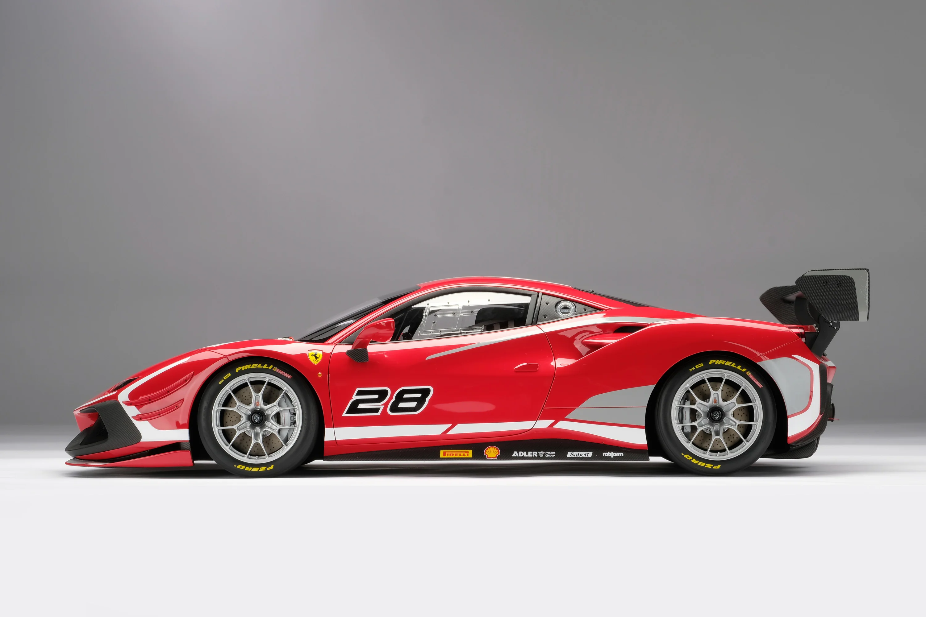 Ferrari 488 Challenge Evo (2020) - Image 11