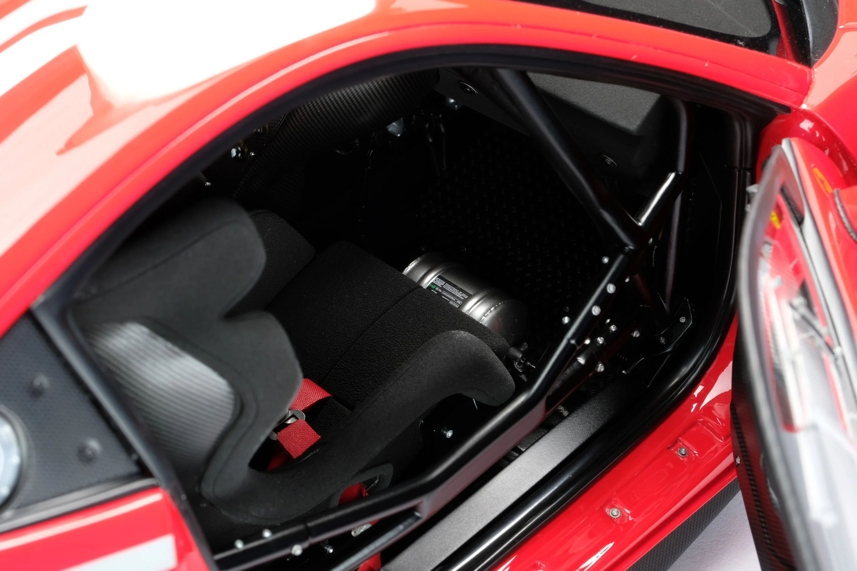 Ferrari 488 Challenge Evo (2020) - Image 9